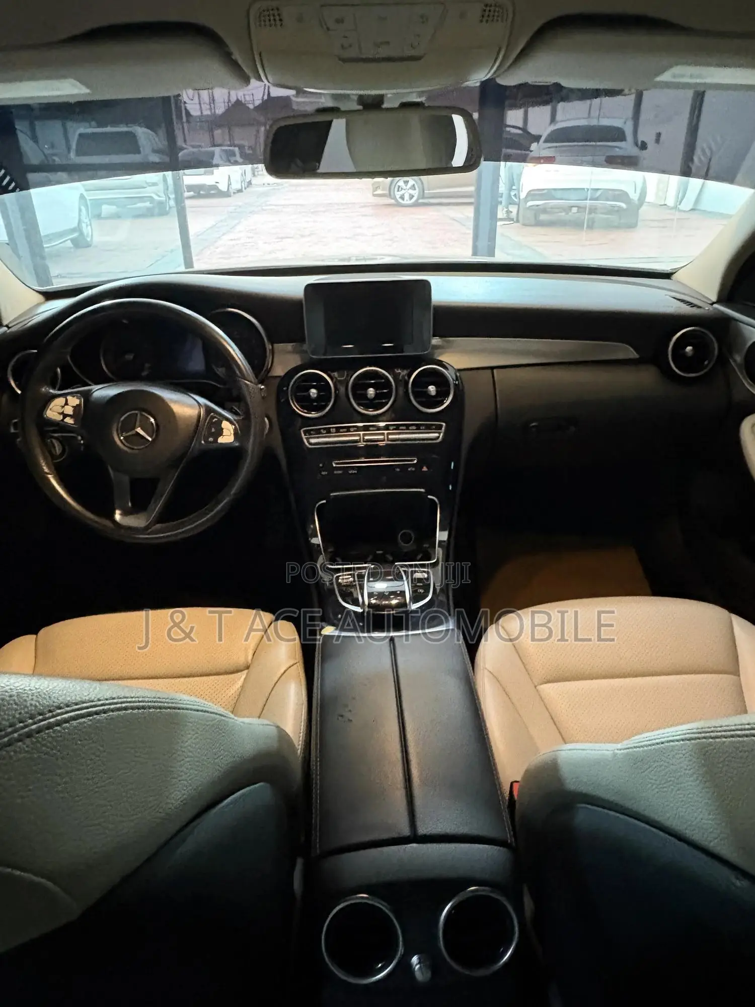 Mercedes-Benz C300 2014 Gray