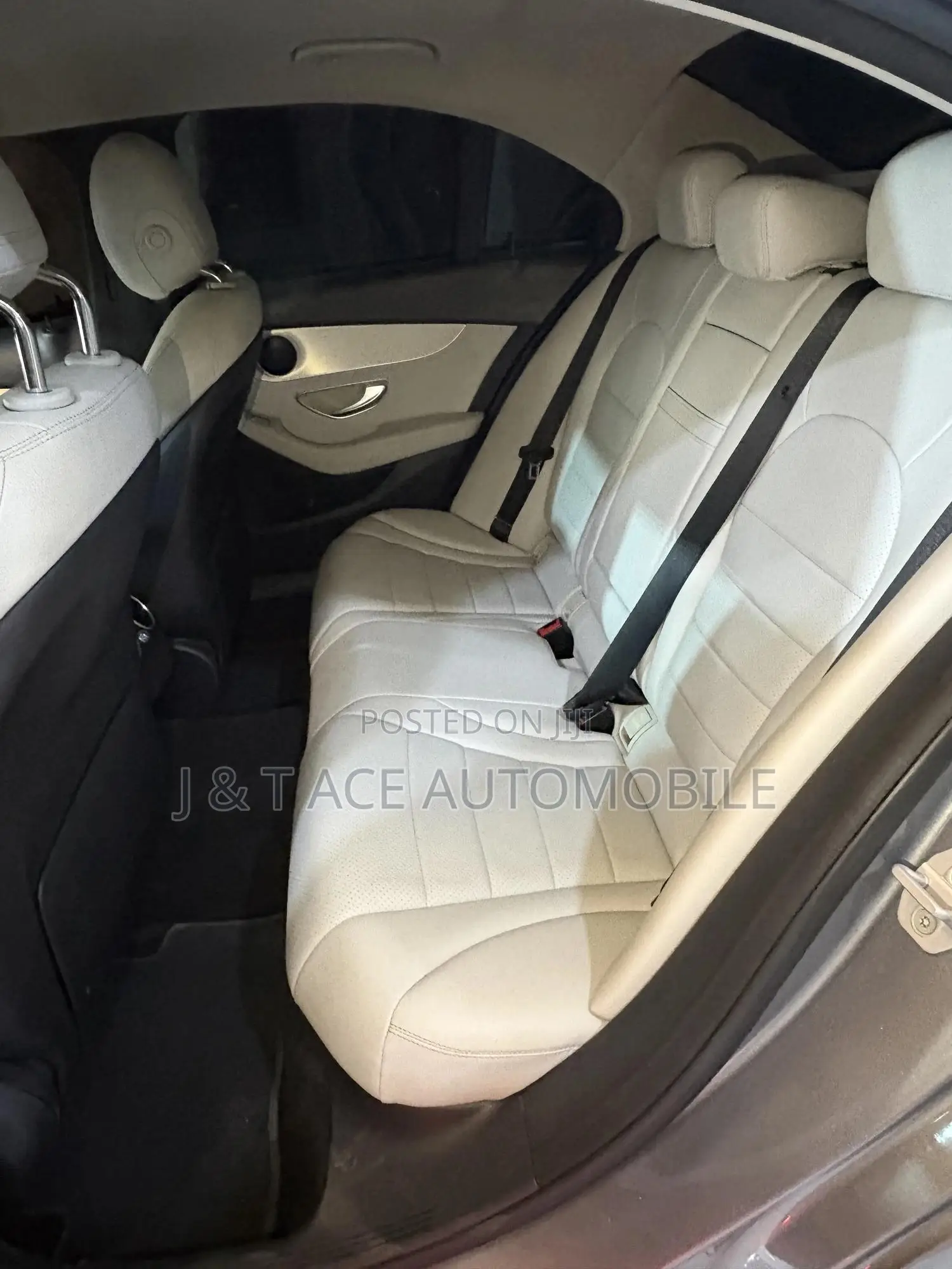 Mercedes-Benz C300 2014 Gray