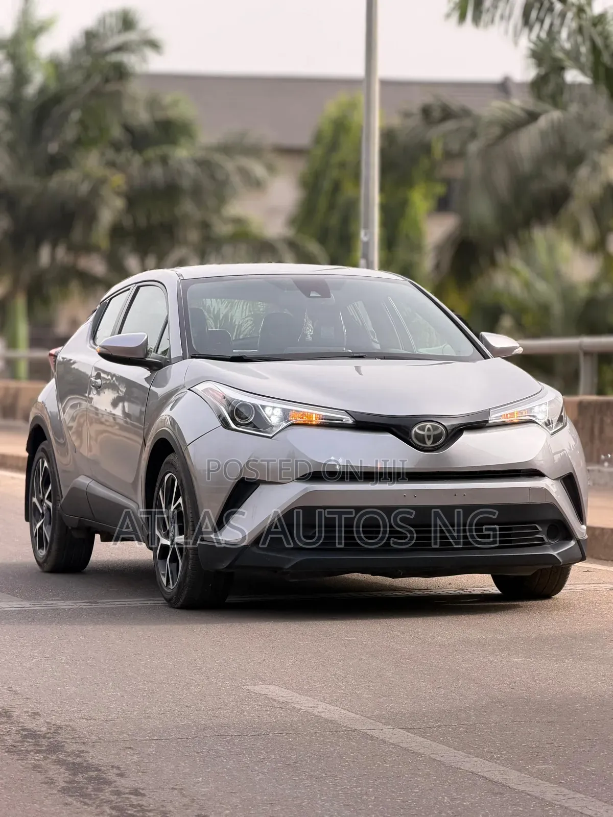 Toyota C-HR 2017 Gray