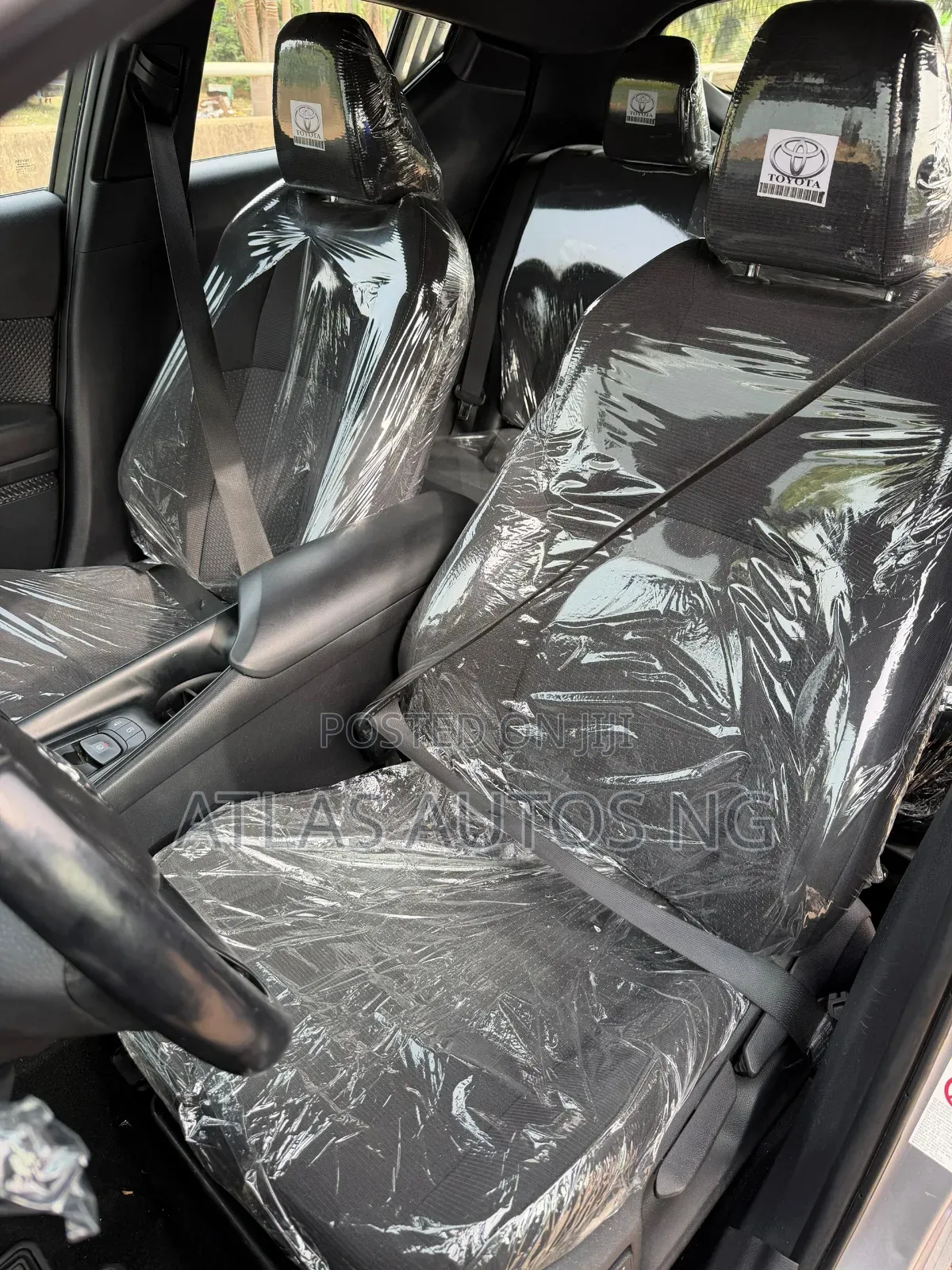 Toyota C-HR 2017 Gray