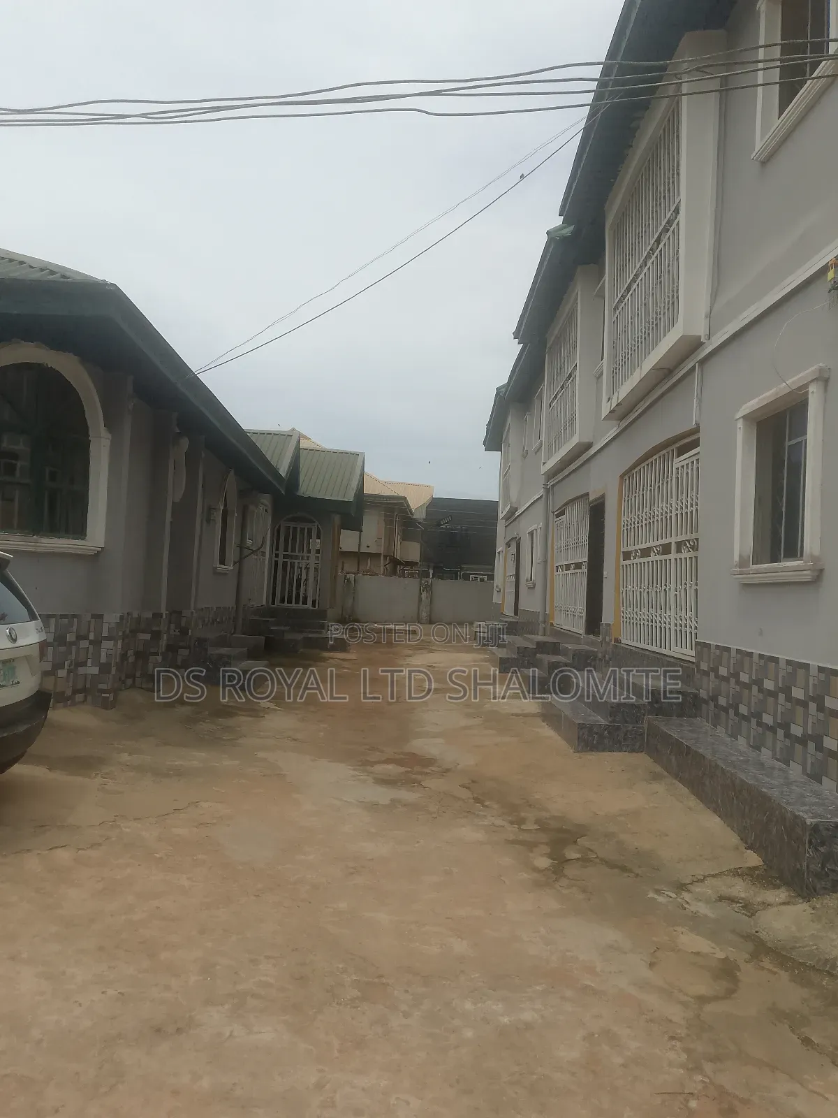 3bdrm Block of Flats in Benin City for sale