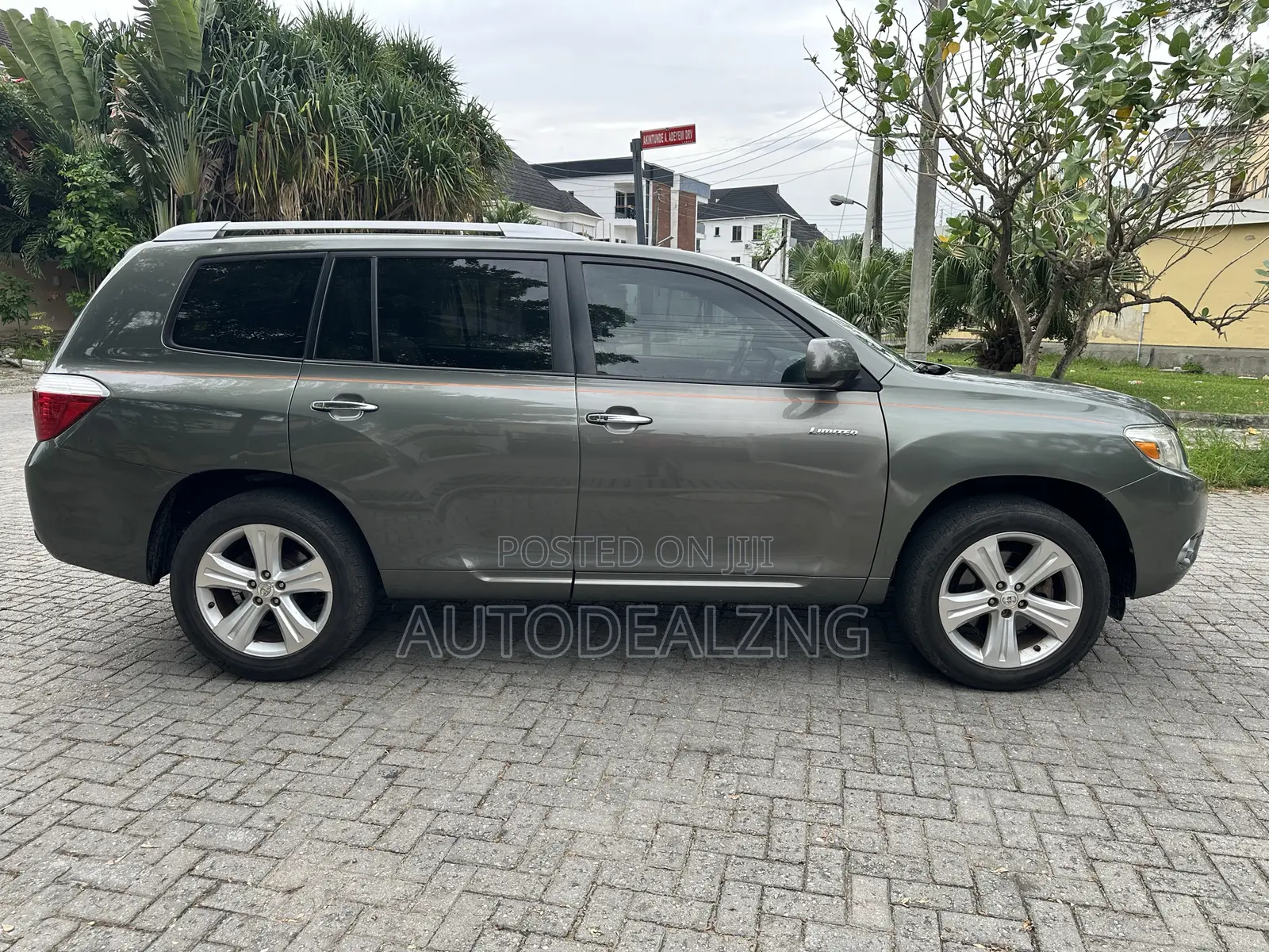 Toyota Highlander Limited 2010 Green