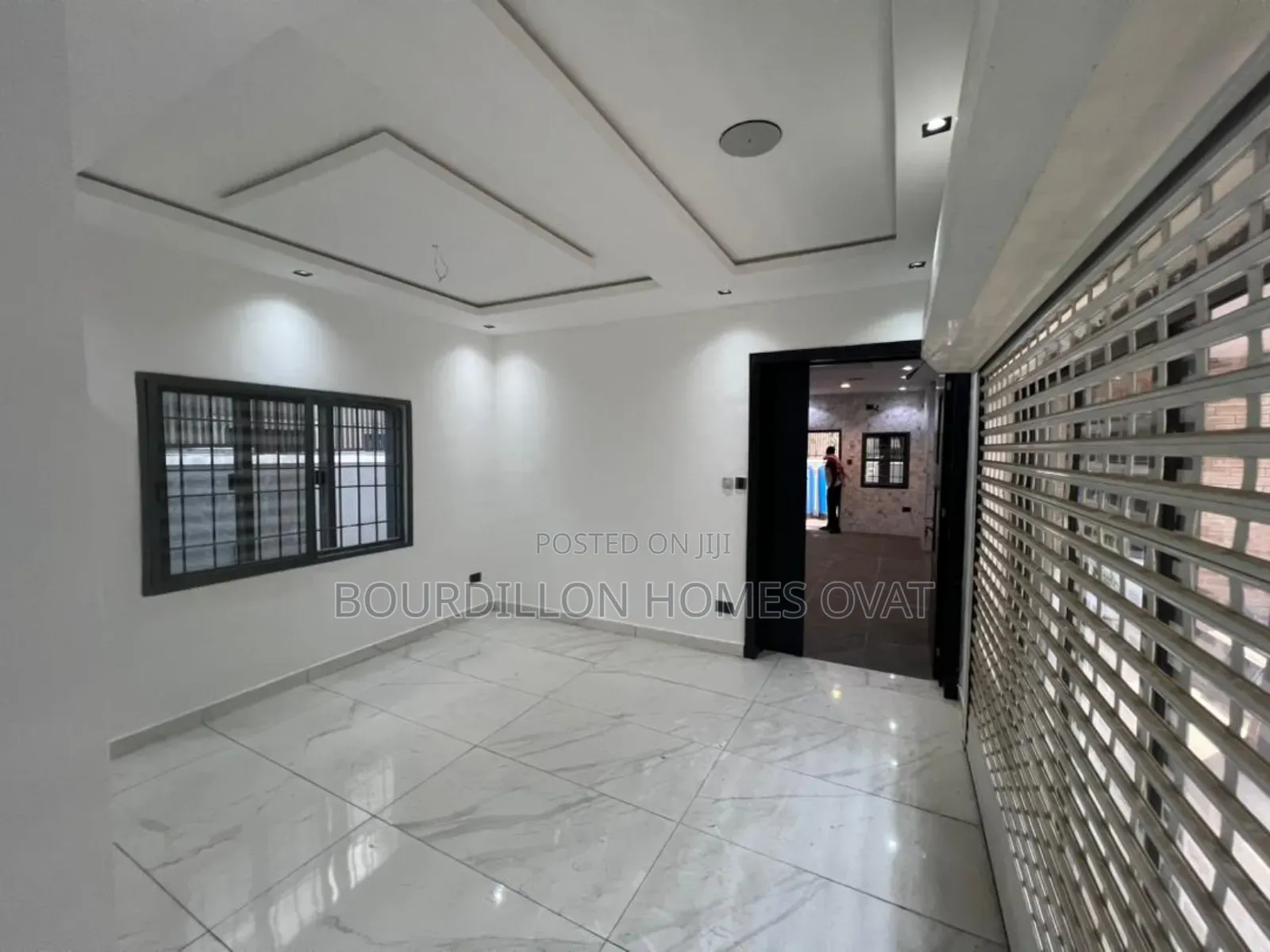 5bdrm Duplex in Lekki Phase 1 for rent
