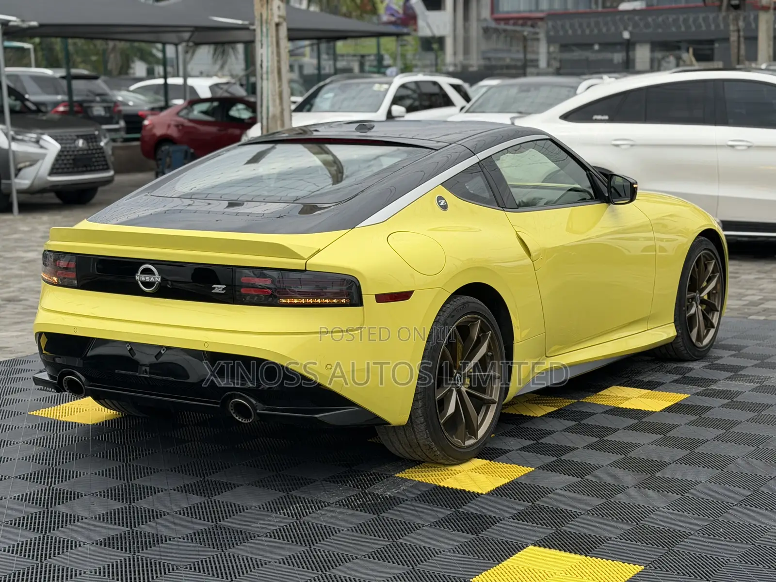 Nissan 370Z 2024 Yellow