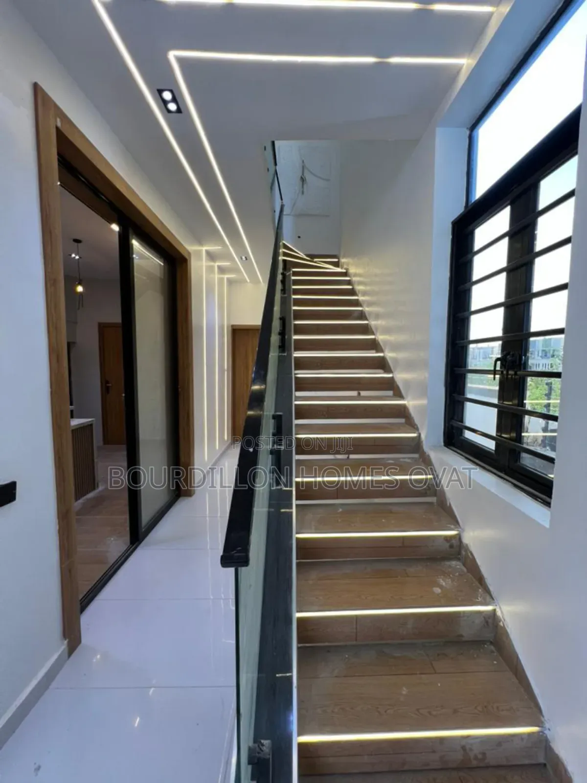 4bdrm Duplex in Ikota Lekki Lagos for sale