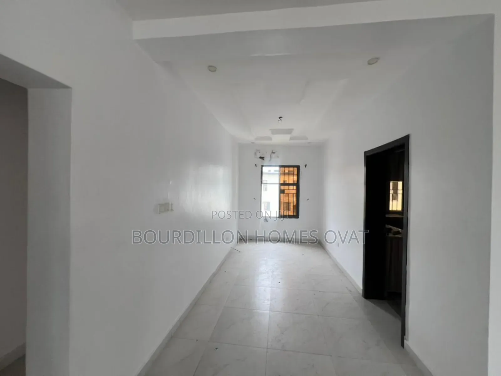 2bdrm Apartment in Ikate Lekki Lagos for rent