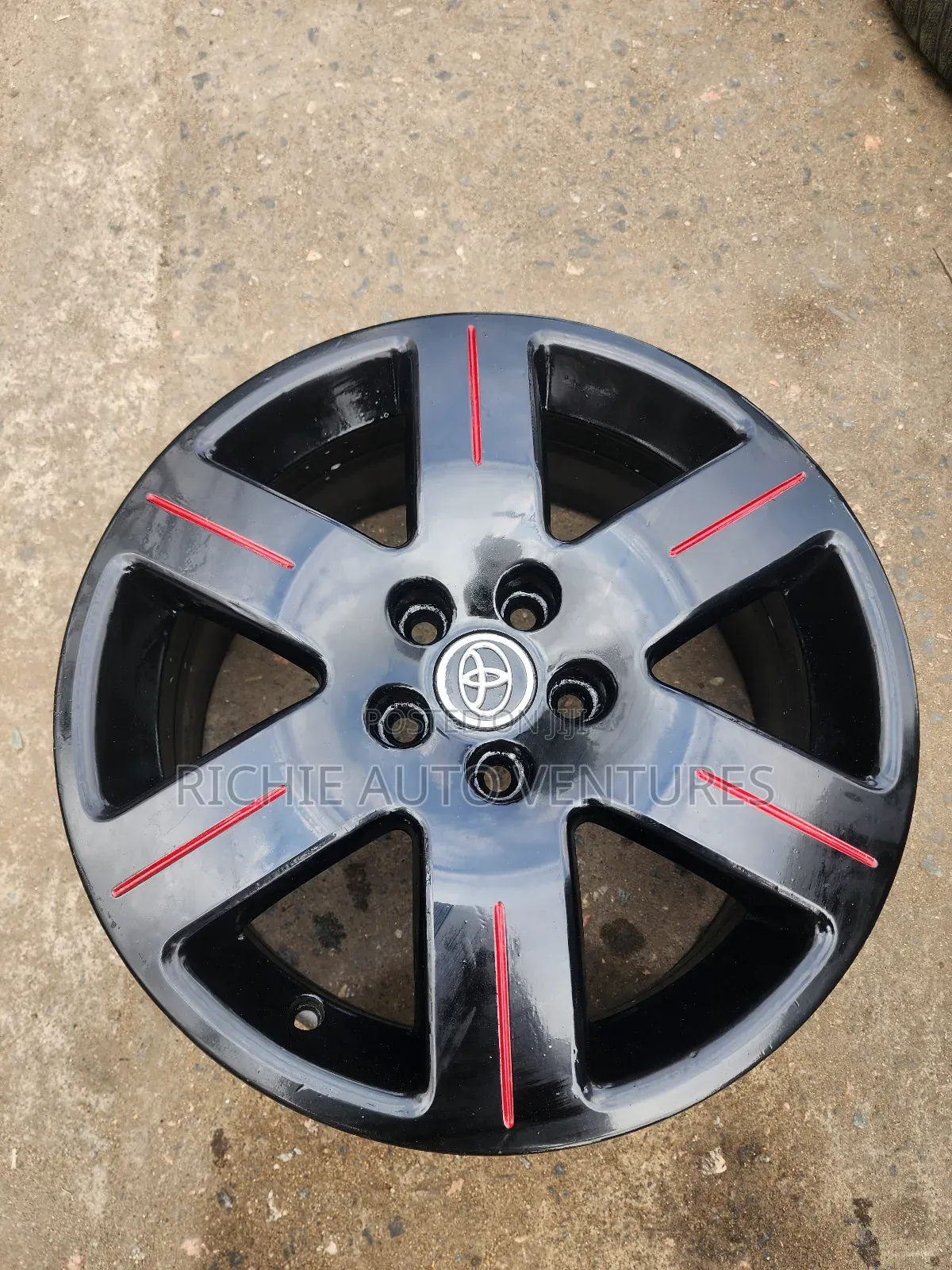 16inch Corolla Rim.