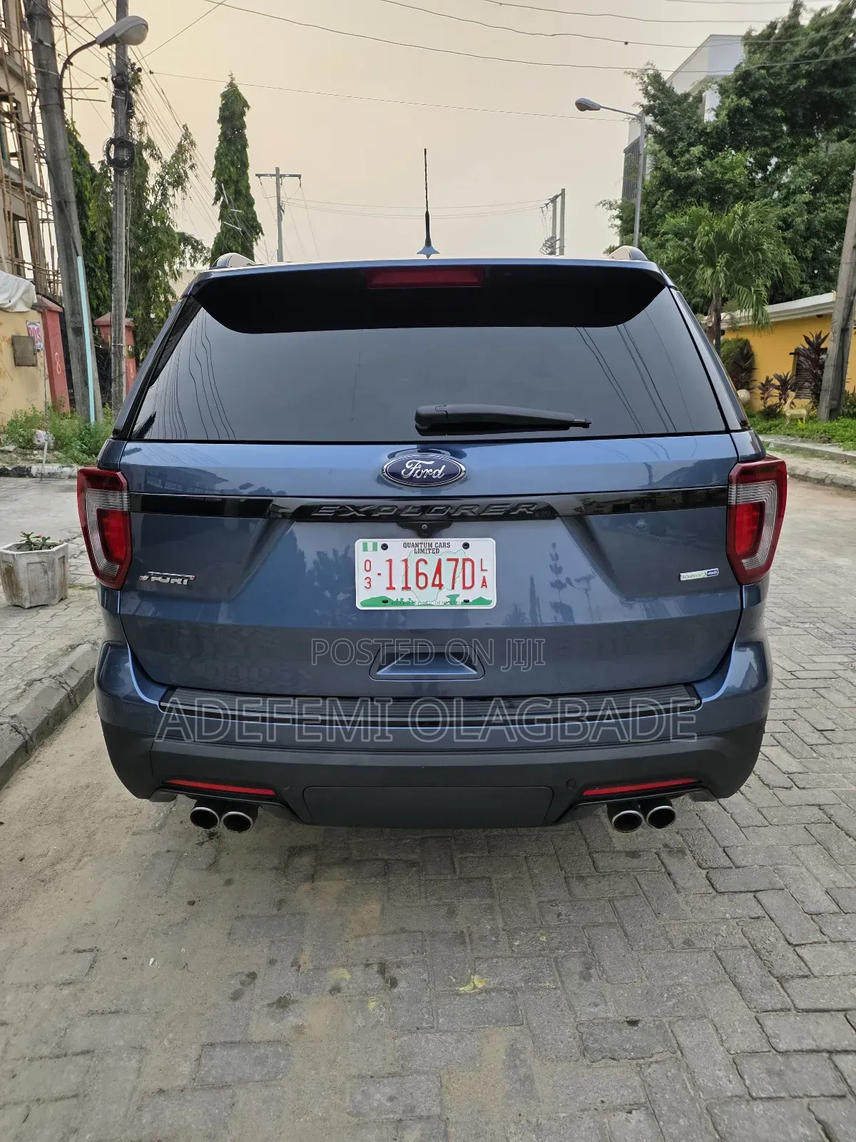 Ford Explorer Sport AWD 2018 Blue