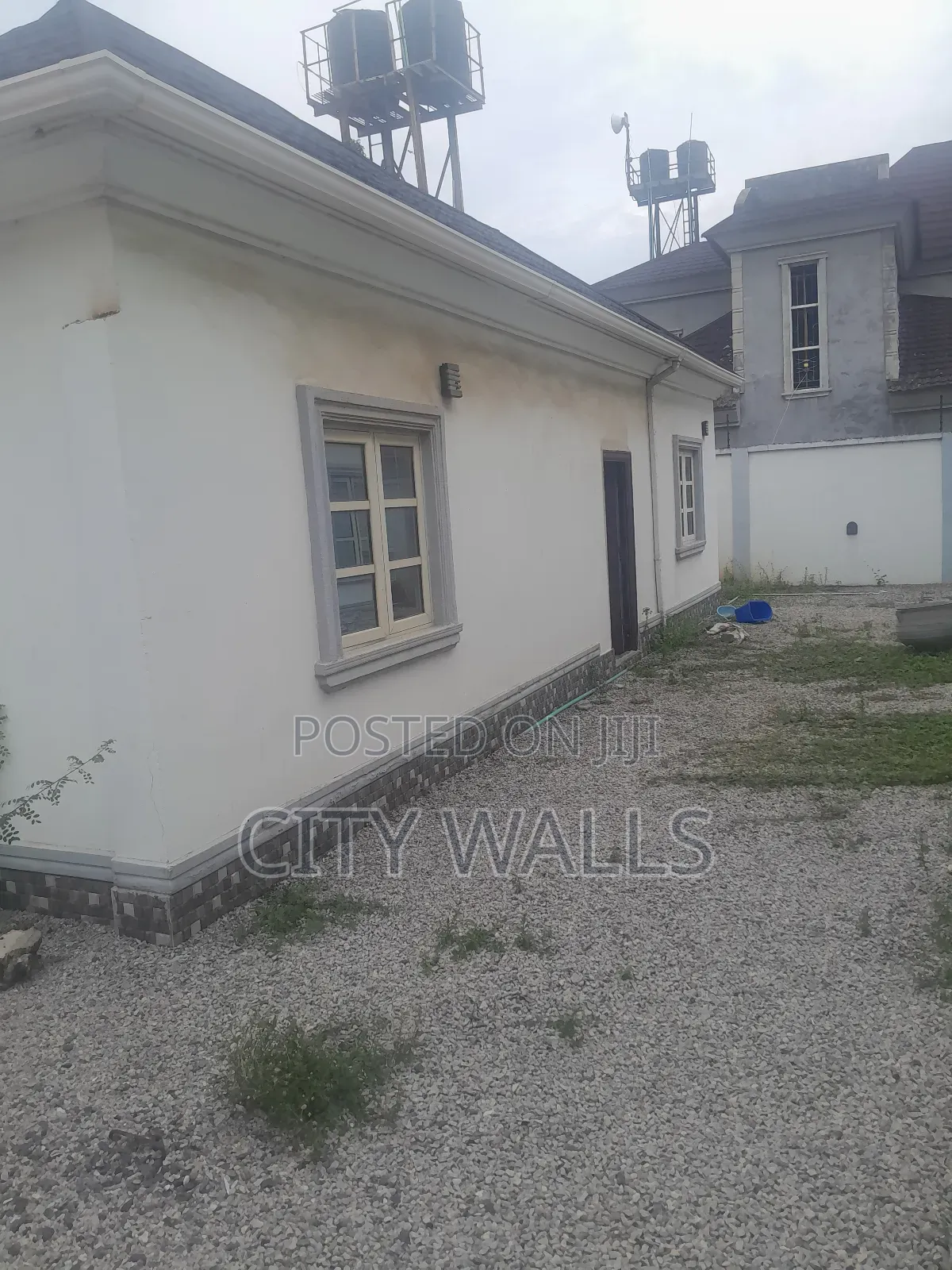 Mini Flat in L&K Estate, Ado / Ajah for rent