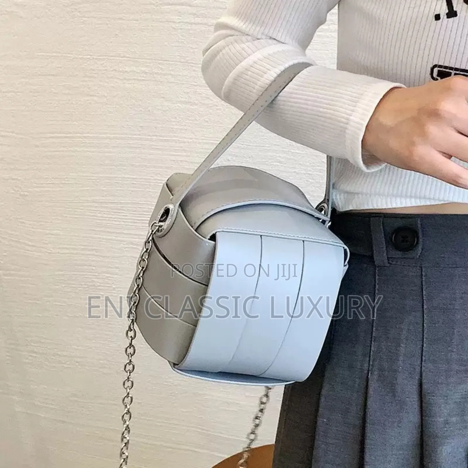 High Quality Luxury Women's Stock Handbags Well Banded