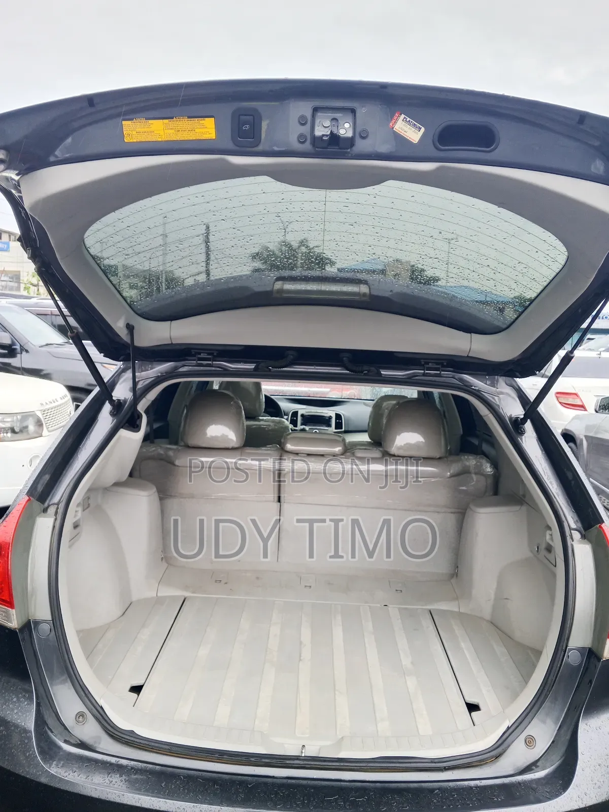 Toyota Venza XLE 2011 Gray