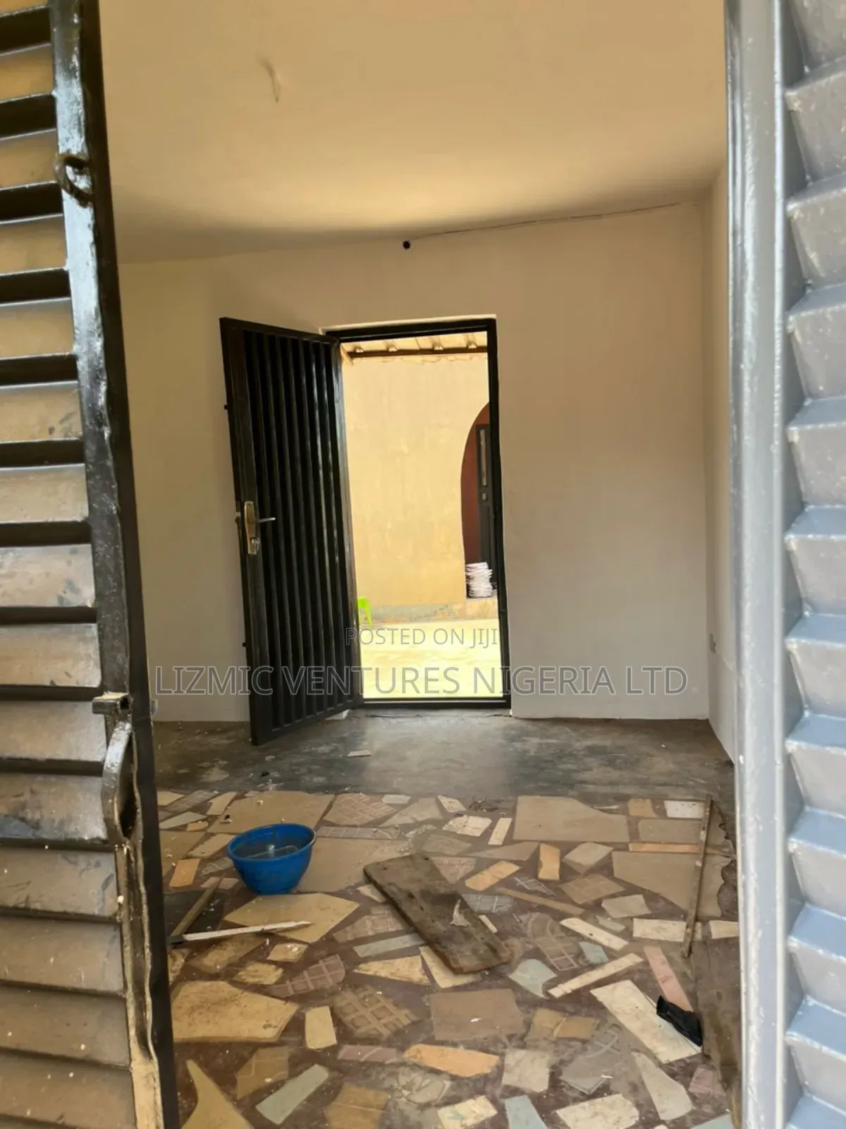 Shop Tolet