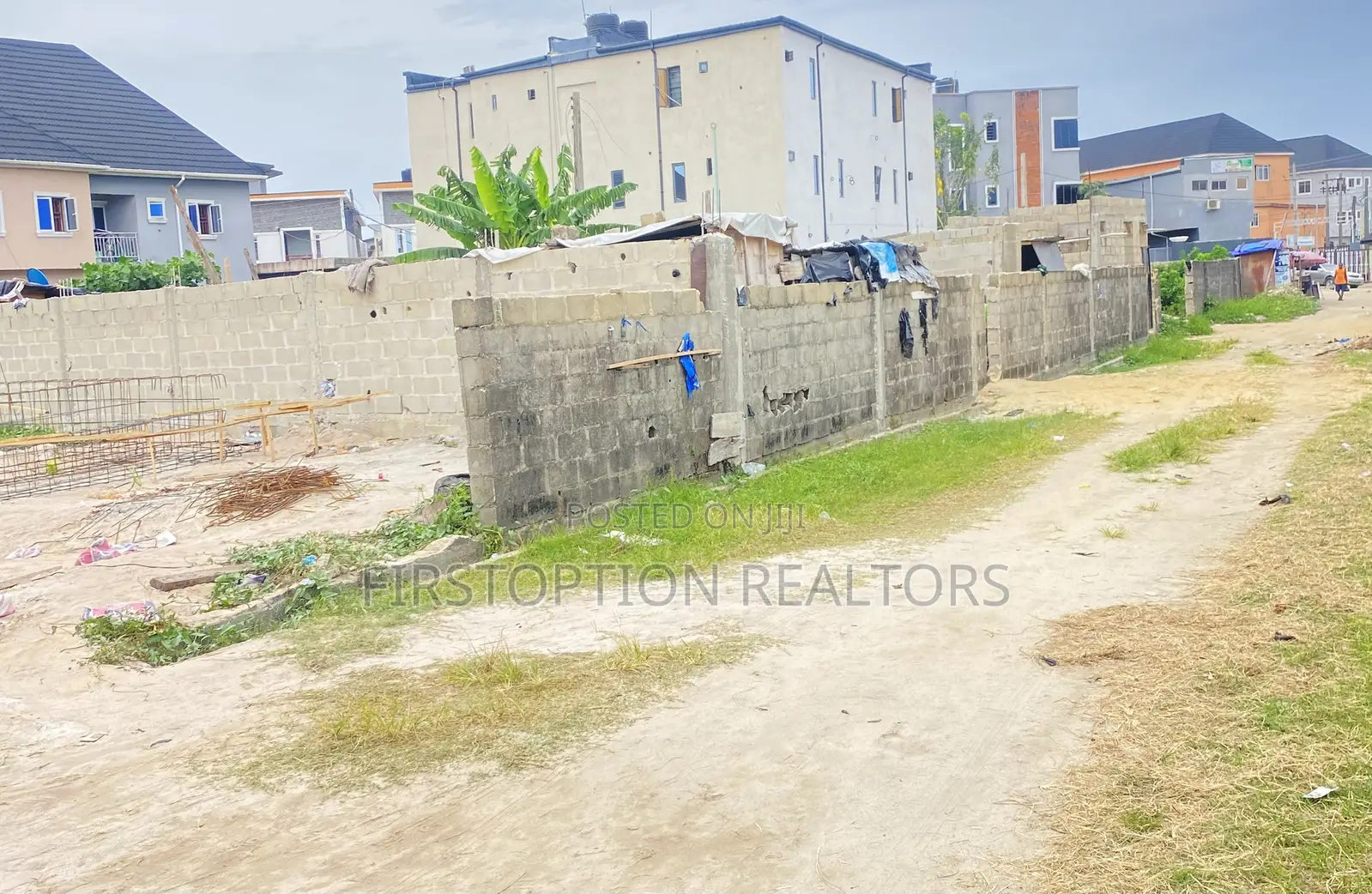 Half Plot of Land Measuring 300sqm at Thera Annex Estate Sangotedo