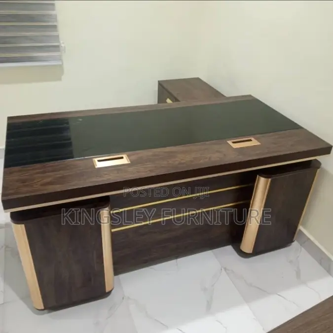 Gold Design1.6 Meters Office Tablet