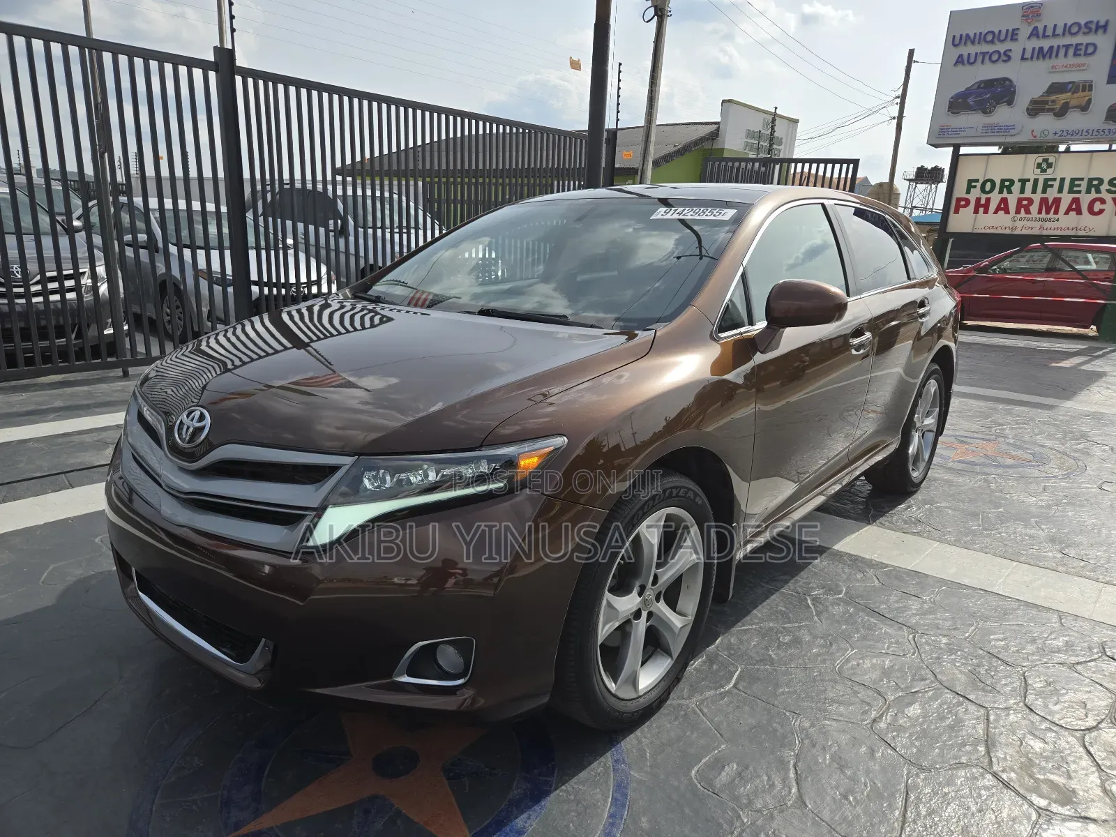 Toyota Venza V6 AWD 2011 Brown