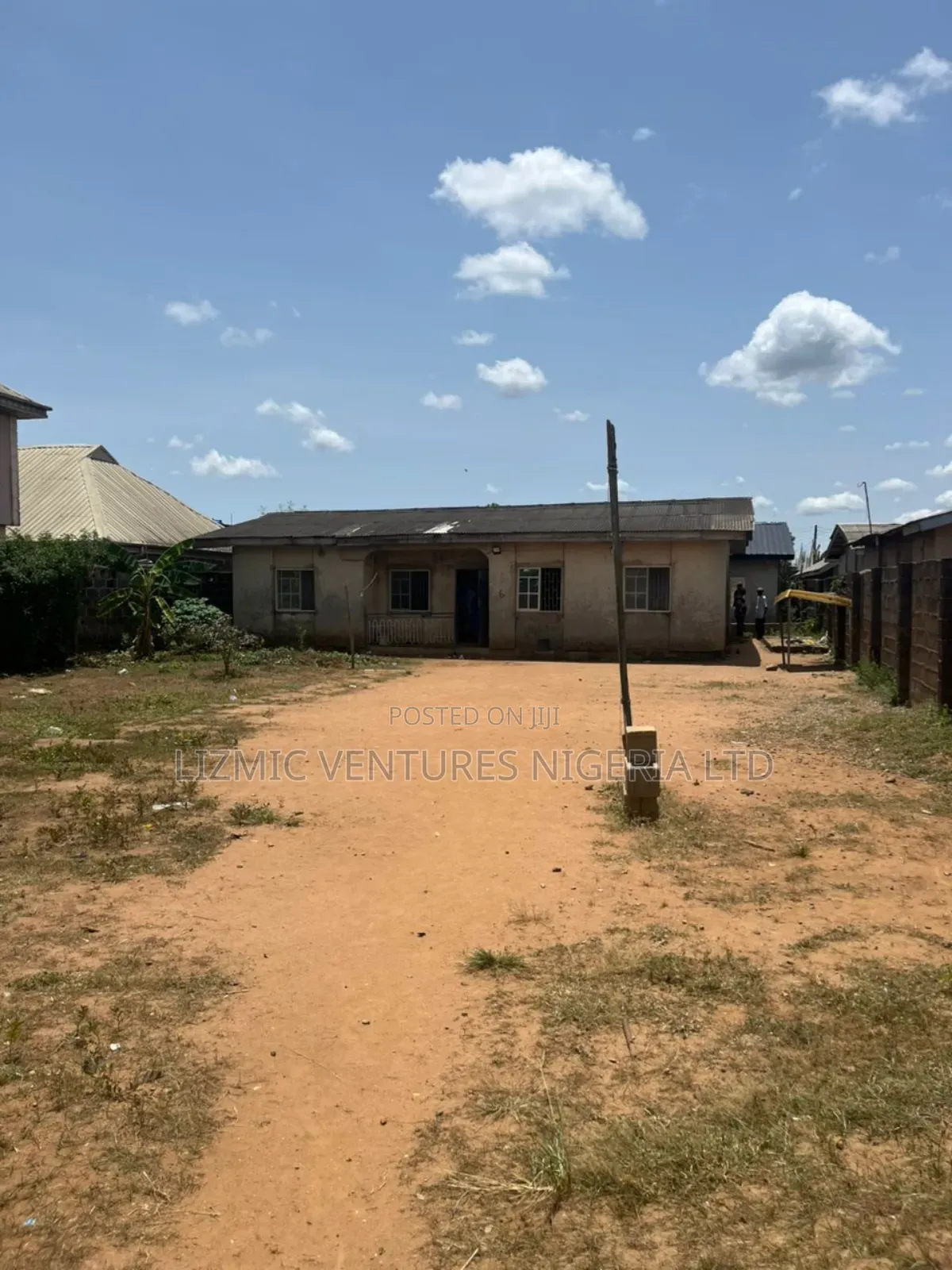 4bdrm Bungalow in Agric, Igando / Ikotun/Igando for sale