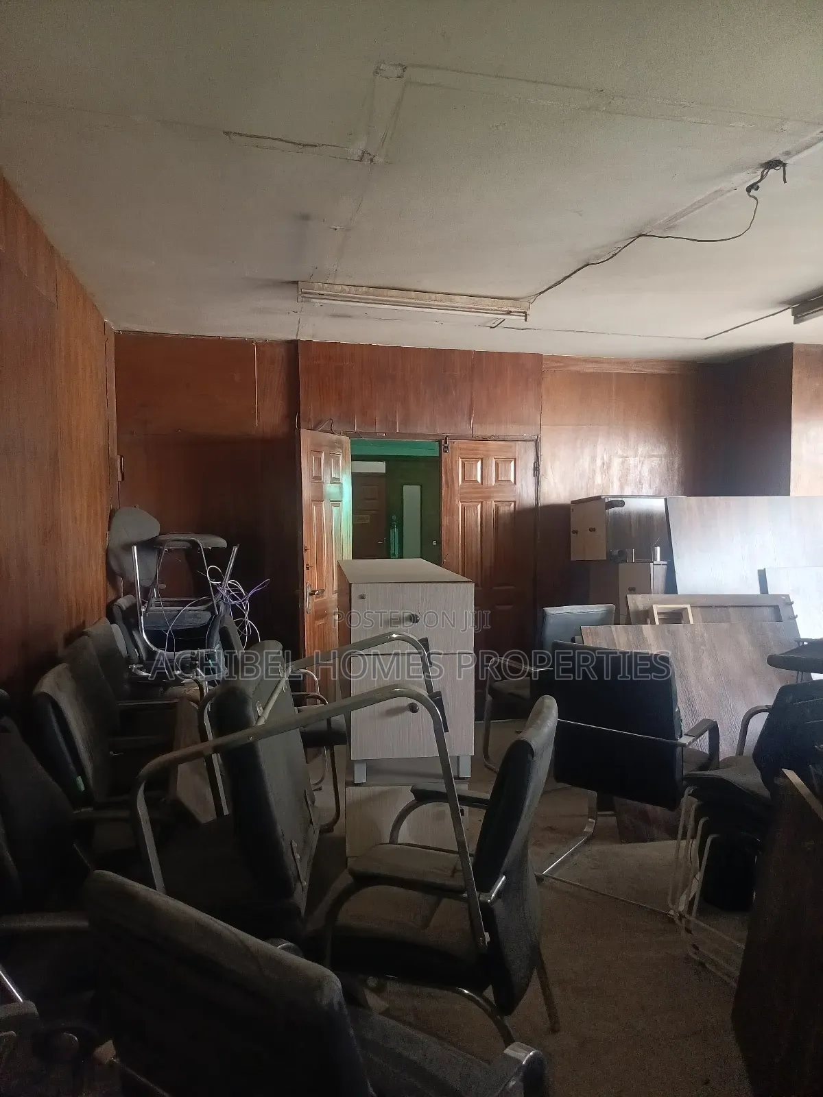 A 30 Square Meter Office Space on Broad Street, Lagos Island