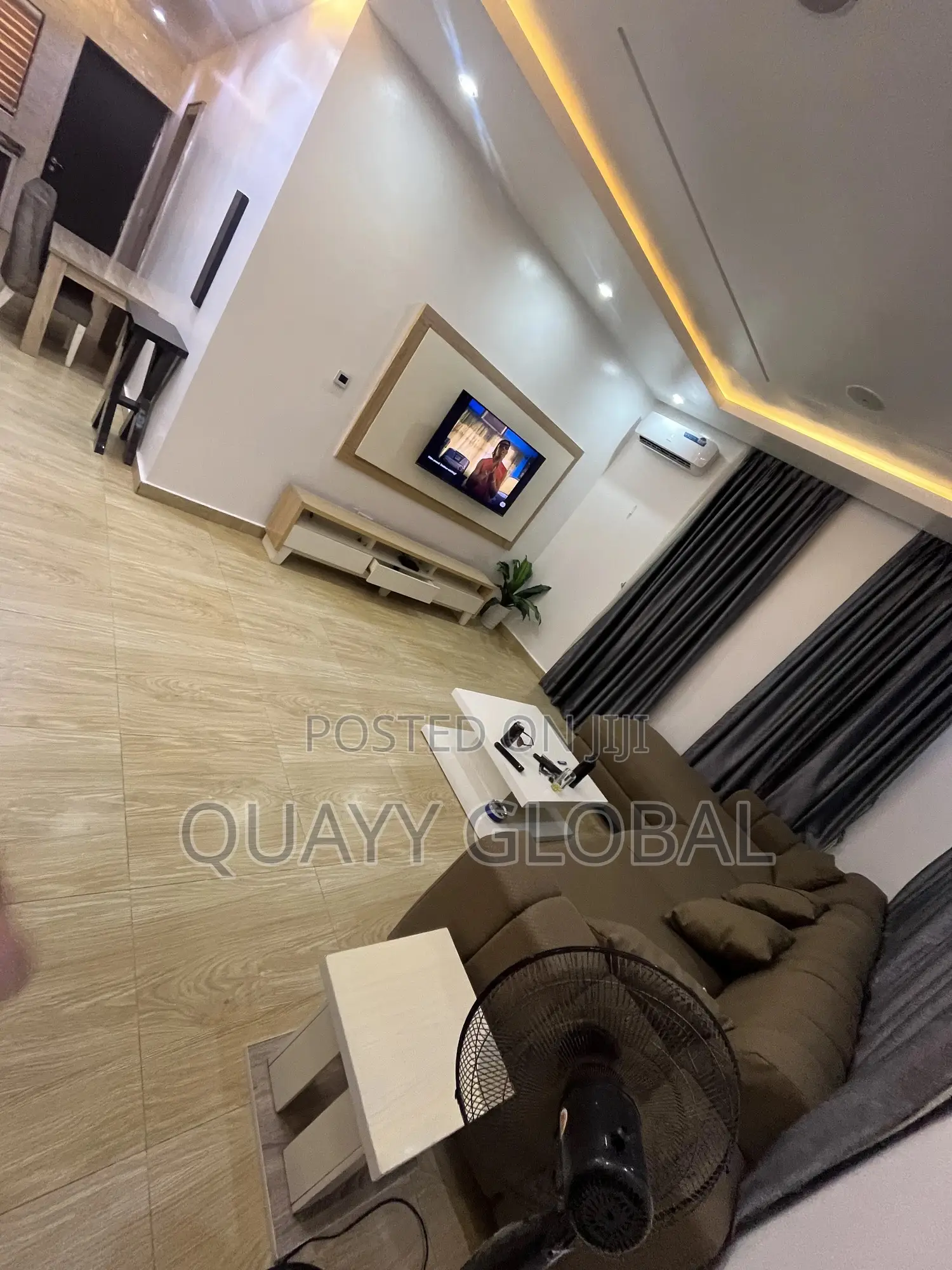 1 Bedroom Apt in a Gated Estate With Band a Light and MTN Fiber Wifi