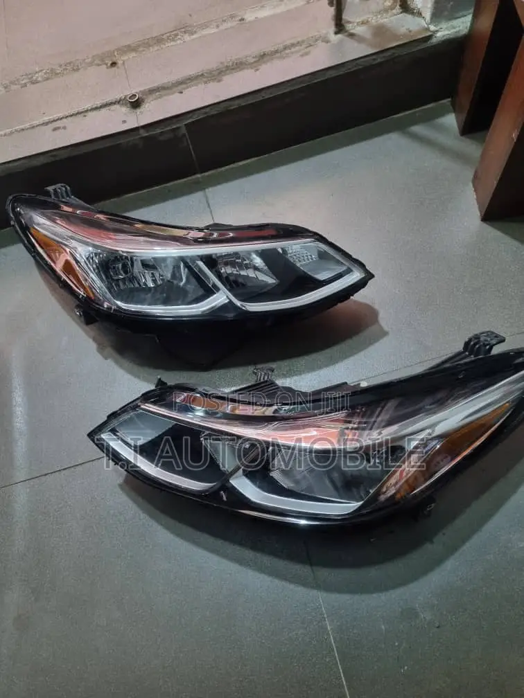 Set of Head Lamp for Chevrolet Cruze 2016 to 2022 Models