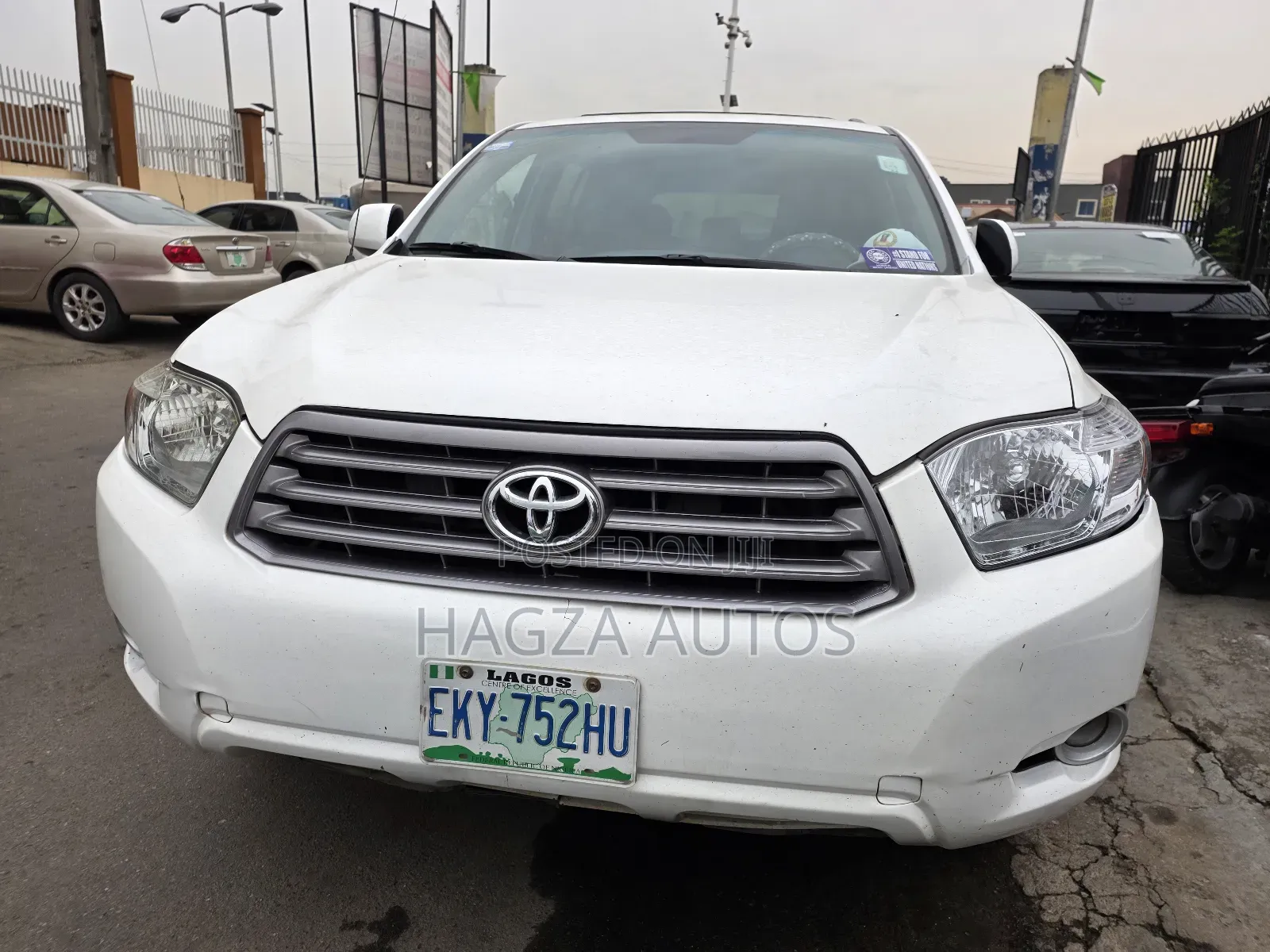 Toyota Highlander Sport 2010 White