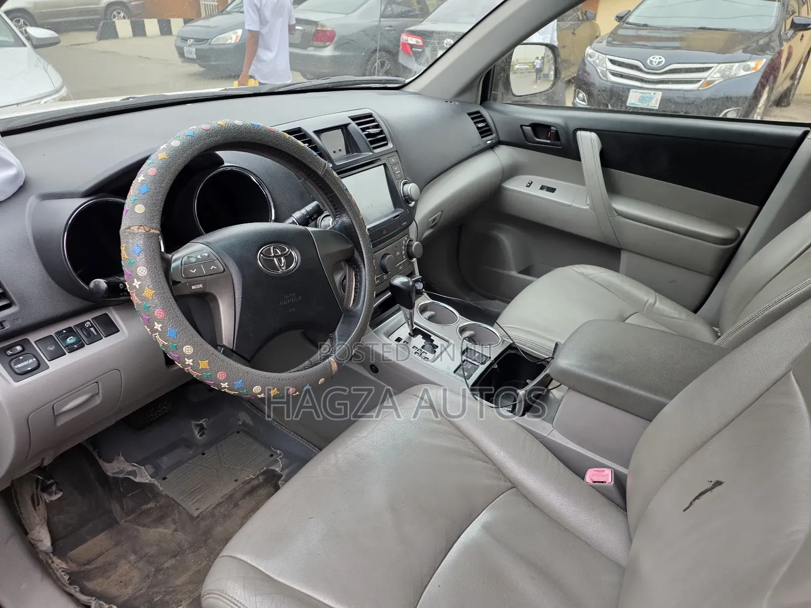 Toyota Highlander Sport 2010 White