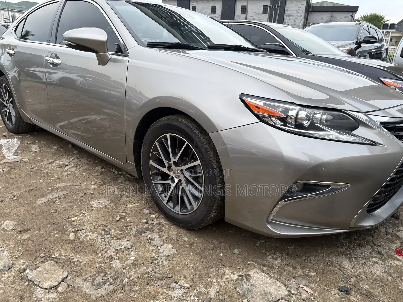 Lexus ES 350 FWD 2017 Gray