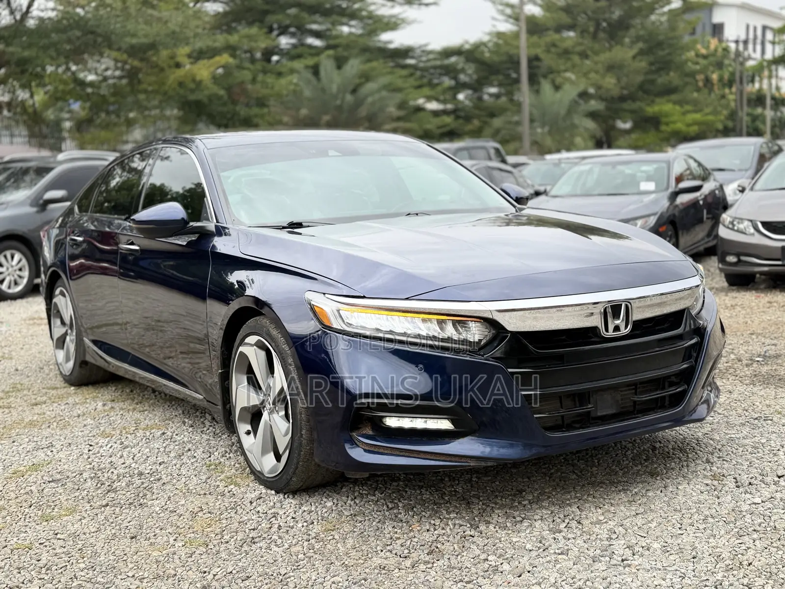 Honda Accord Touring 2018 Blue