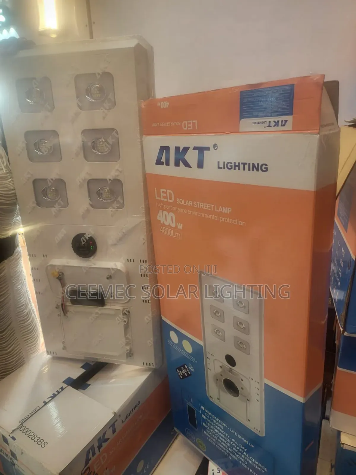 400w Cob-Eye Akt Solar Street-Light