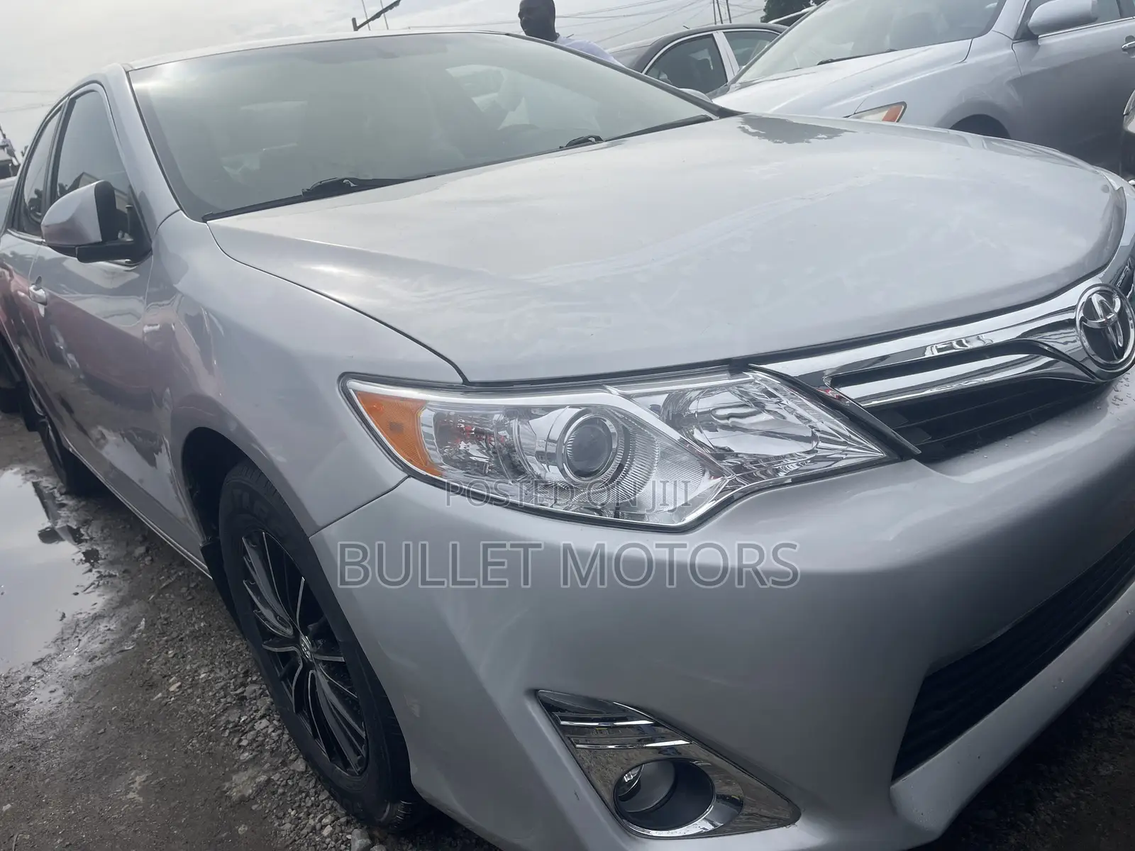 Toyota Camry LE 4dr Sedan (2.5L 4cyl 6A) 2013 Silver