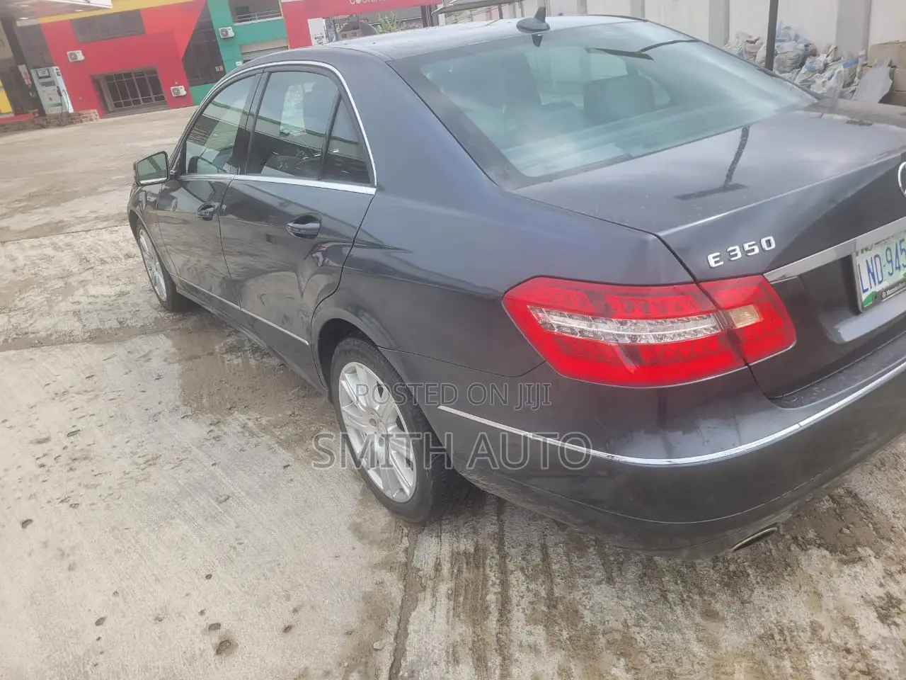 Mercedes-Benz E350 Base 4Matic Sedan AWD (3.5L 6cyl 7A) 2013 Gray