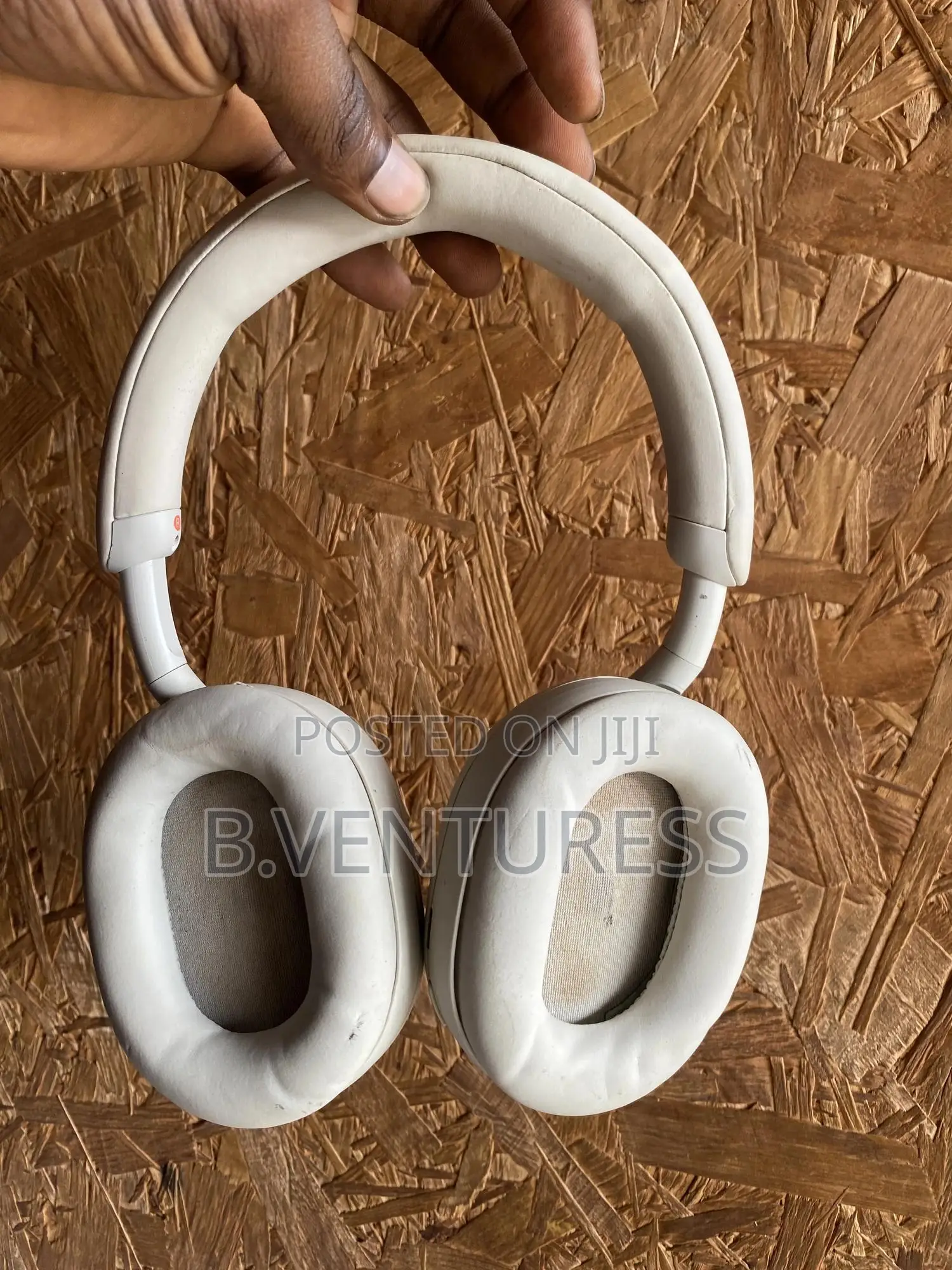 Sony Xm5 Headphones