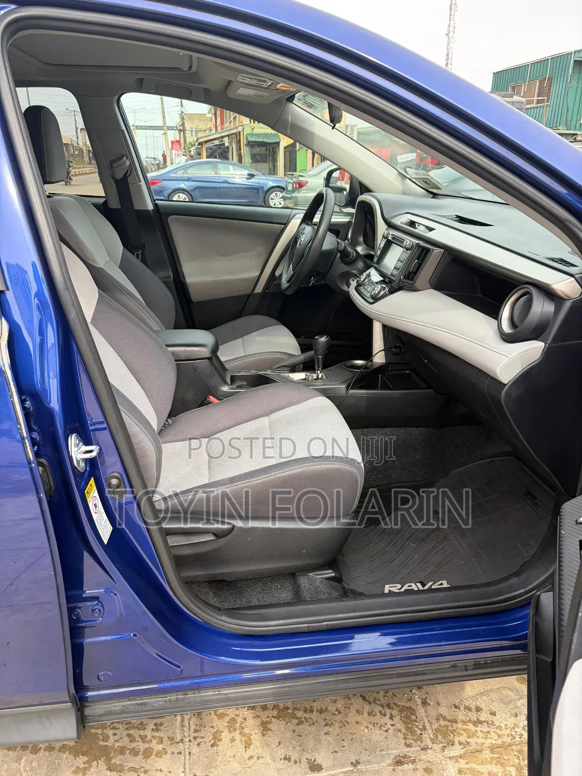 Toyota RAV4 XLE 4dr SUV (2.5L 4cyl 6A) 2015 Blue