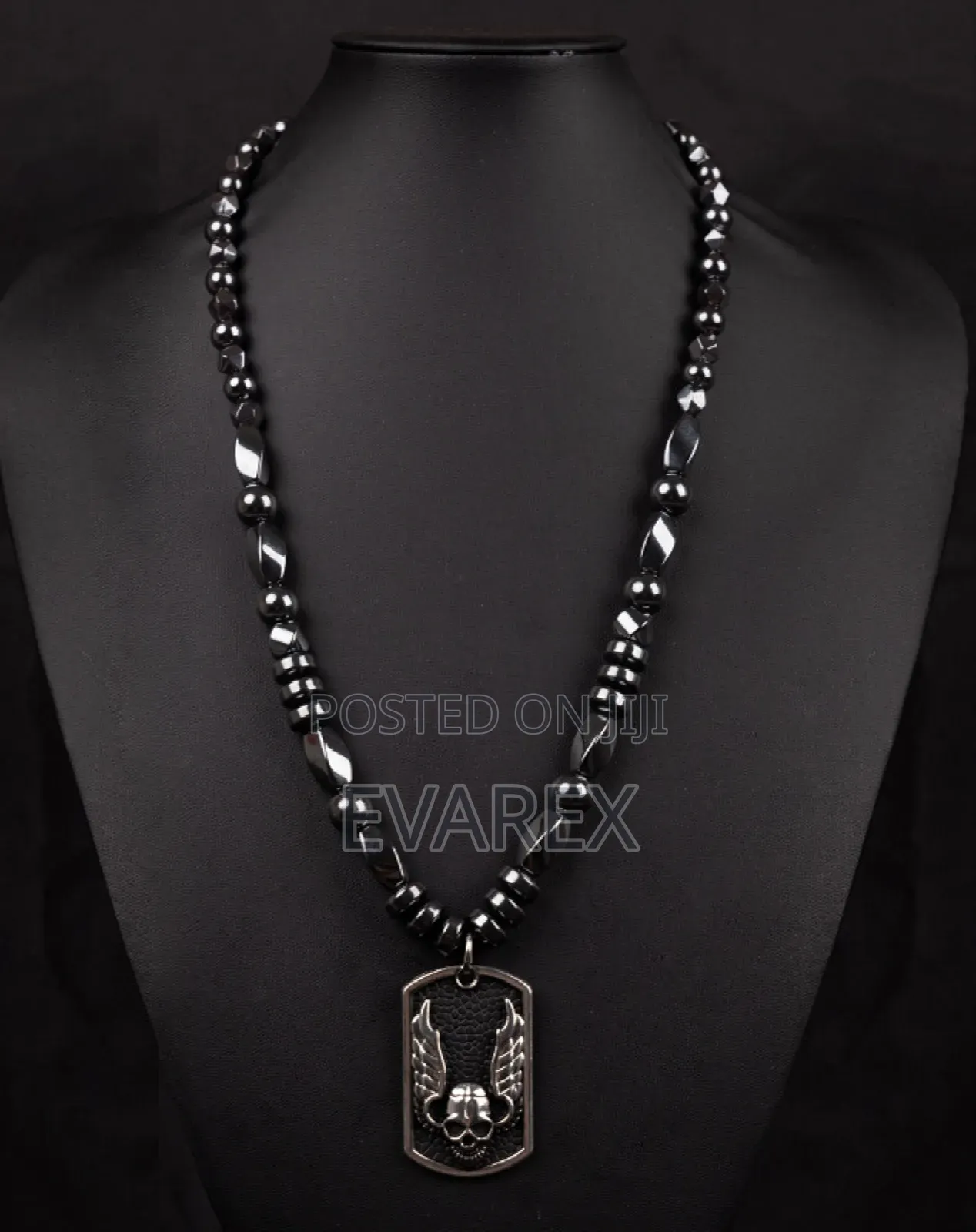 Crystal Black Foreign Bid Necklace