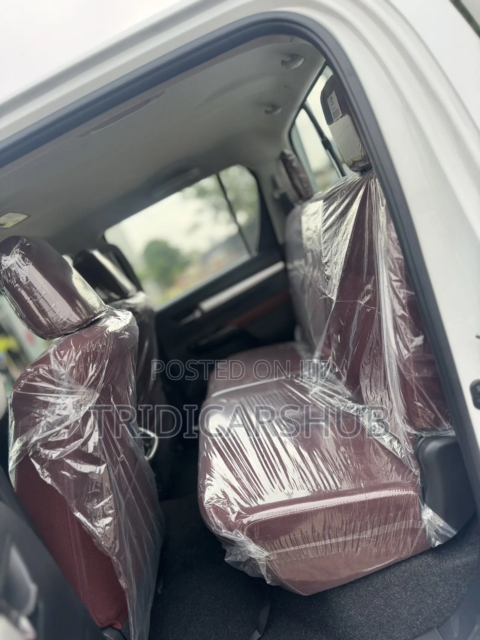 New Toyota Hilux 2025 White