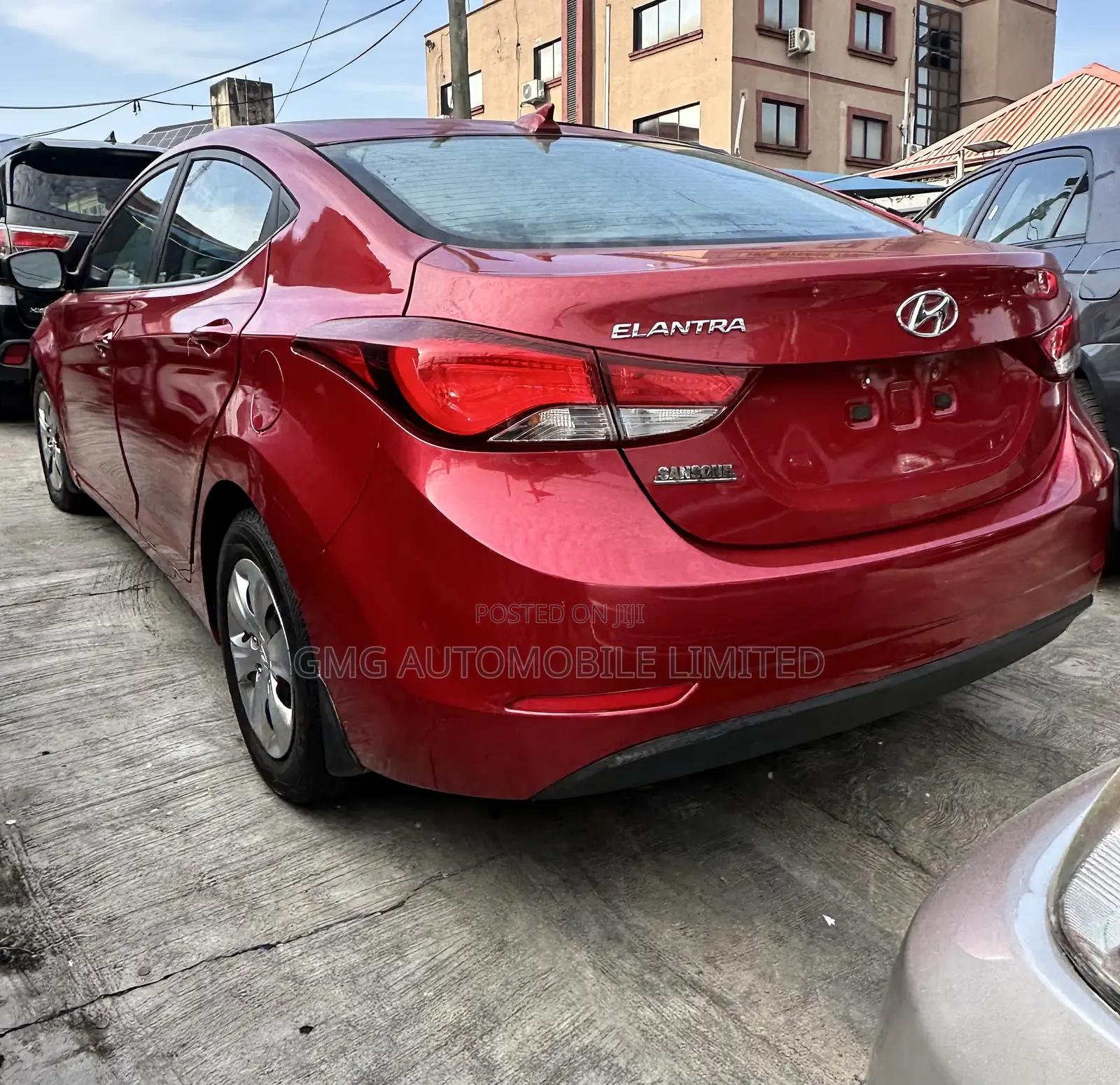Hyundai Elantra SE Sedan FWD (1.8L 4cyl 6A) 2016 Red