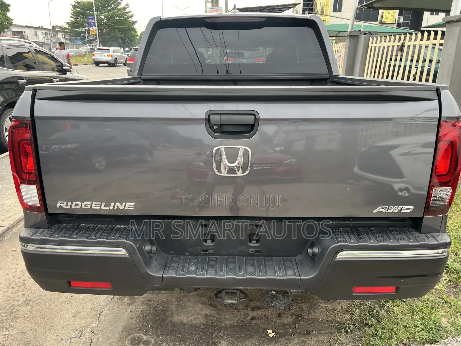 Honda Ridgeline RT AWD Crew Cab 125.2 in. WB 2017 Gray
