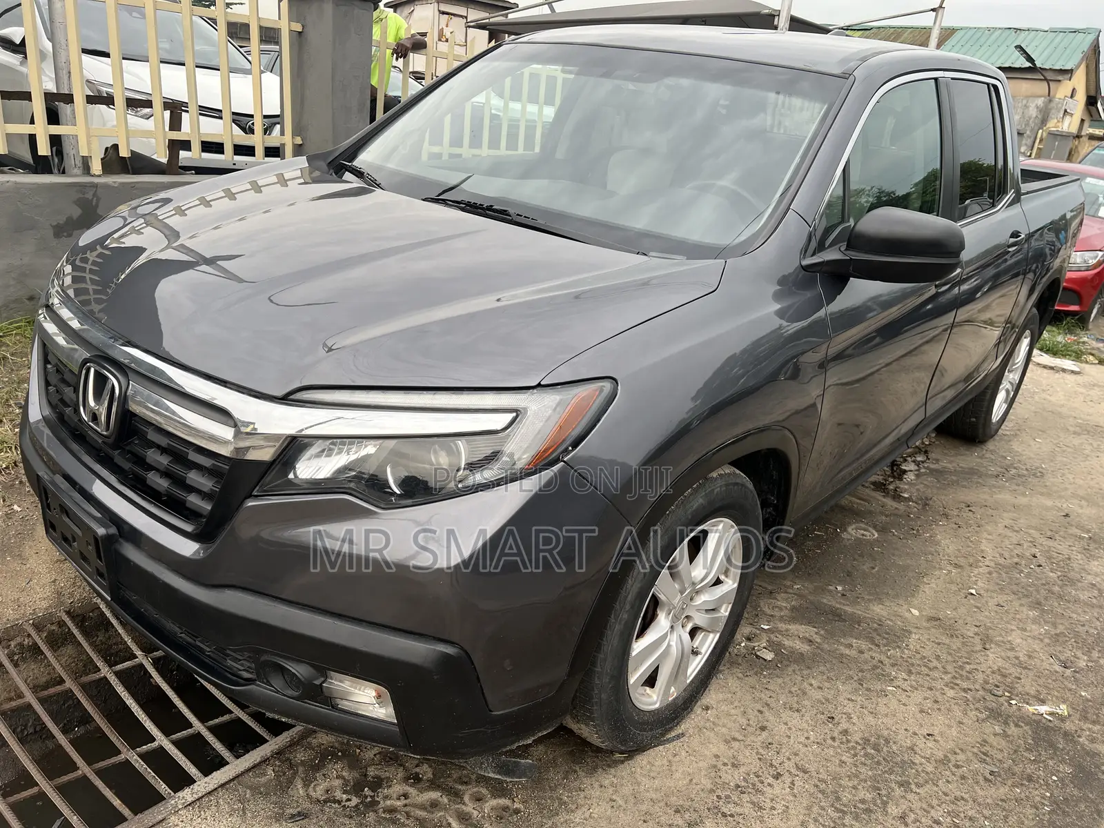 Honda Ridgeline RT AWD Crew Cab 125.2 in. WB 2017 Gray