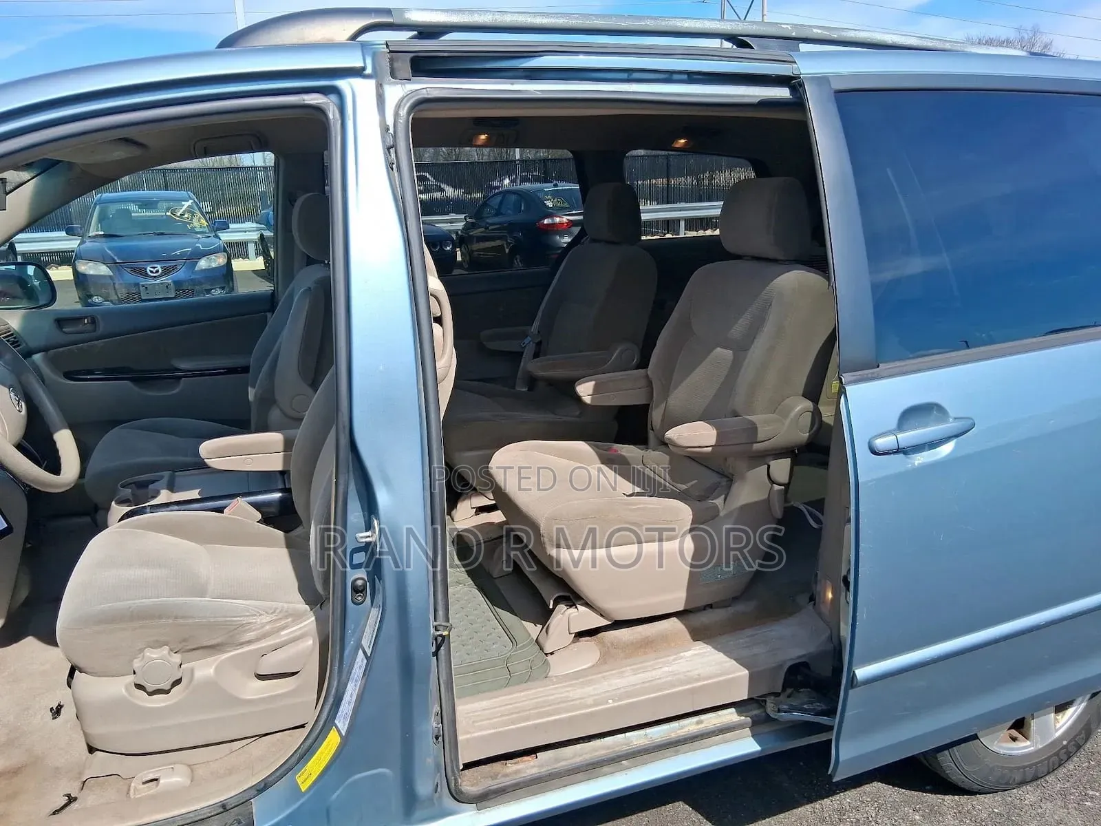 Toyota Sienna 2004 Blue