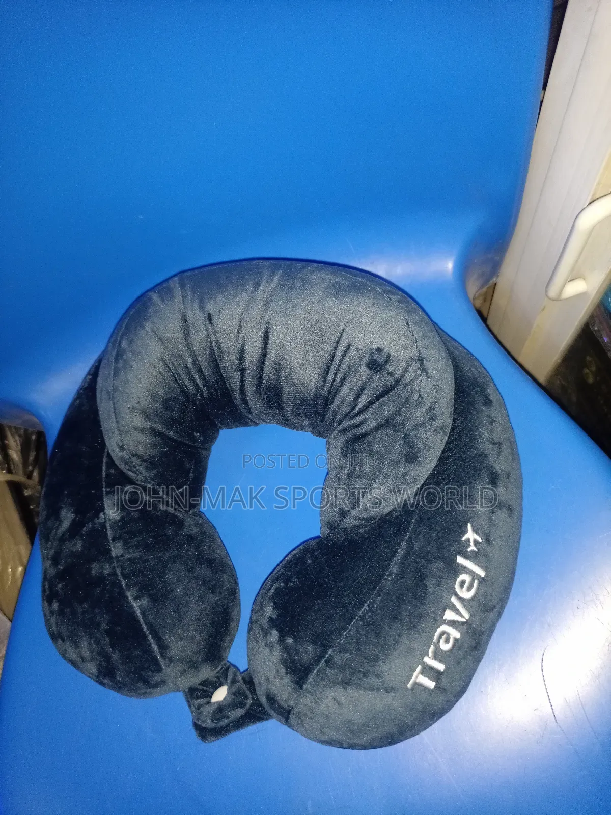 U-Shaped Thick Travel Neck Pillow