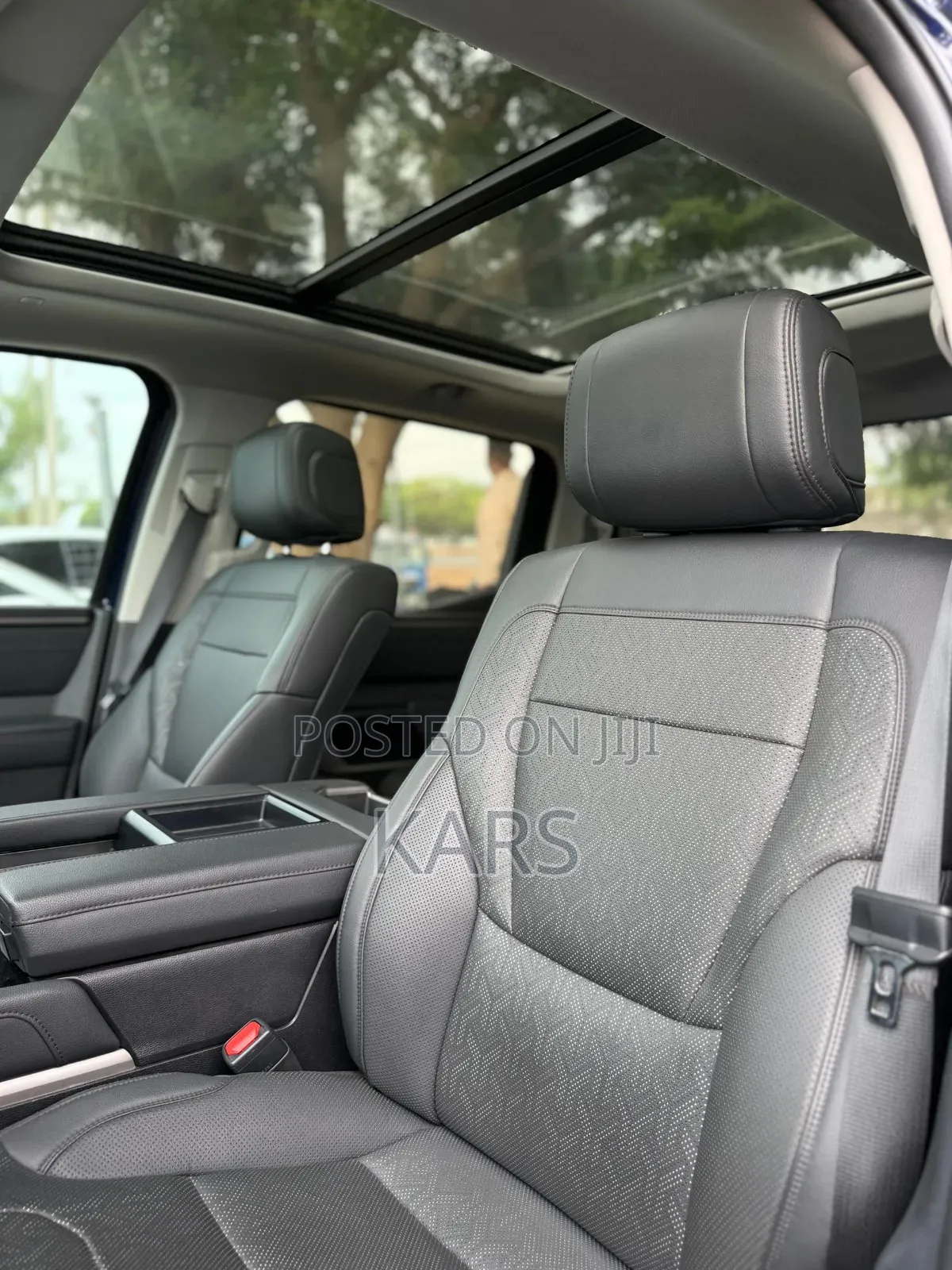 Toyota Tundra 2024 Blue