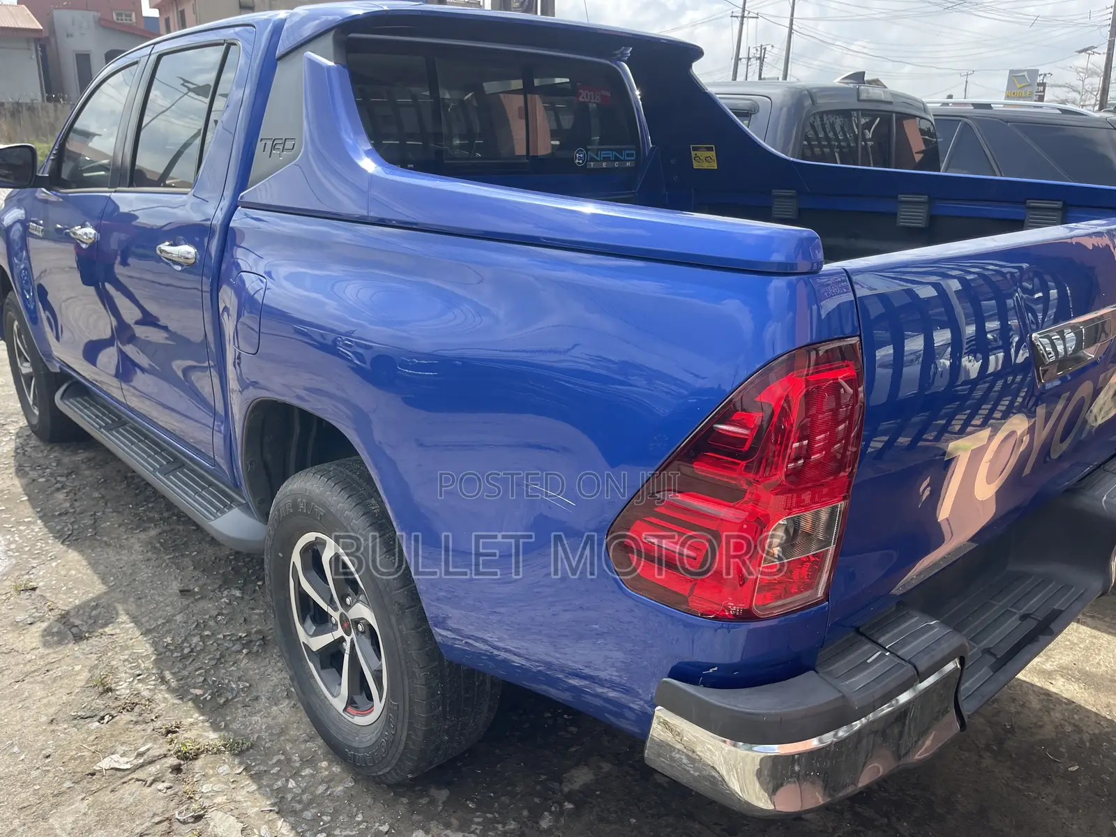 Toyota Hilux Rugged X 4x4 2018 Blue