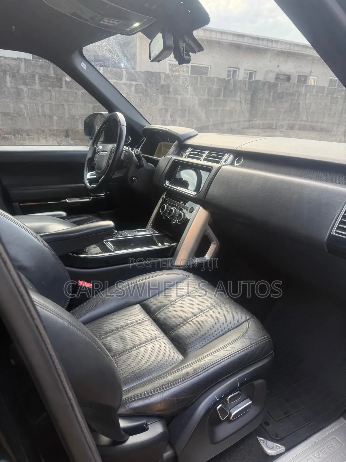 Land Rover Range Rover Vogue 2016 Black