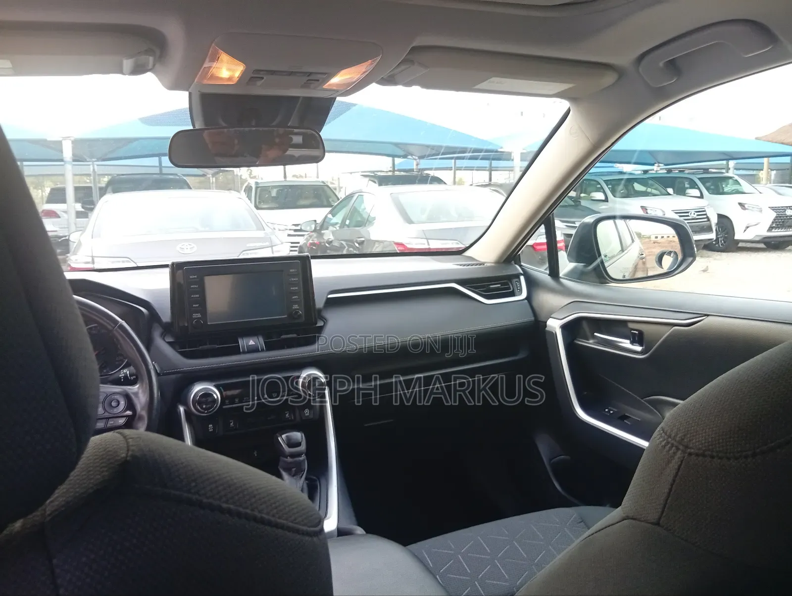 Toyota RAV4 XLE 2021 Green