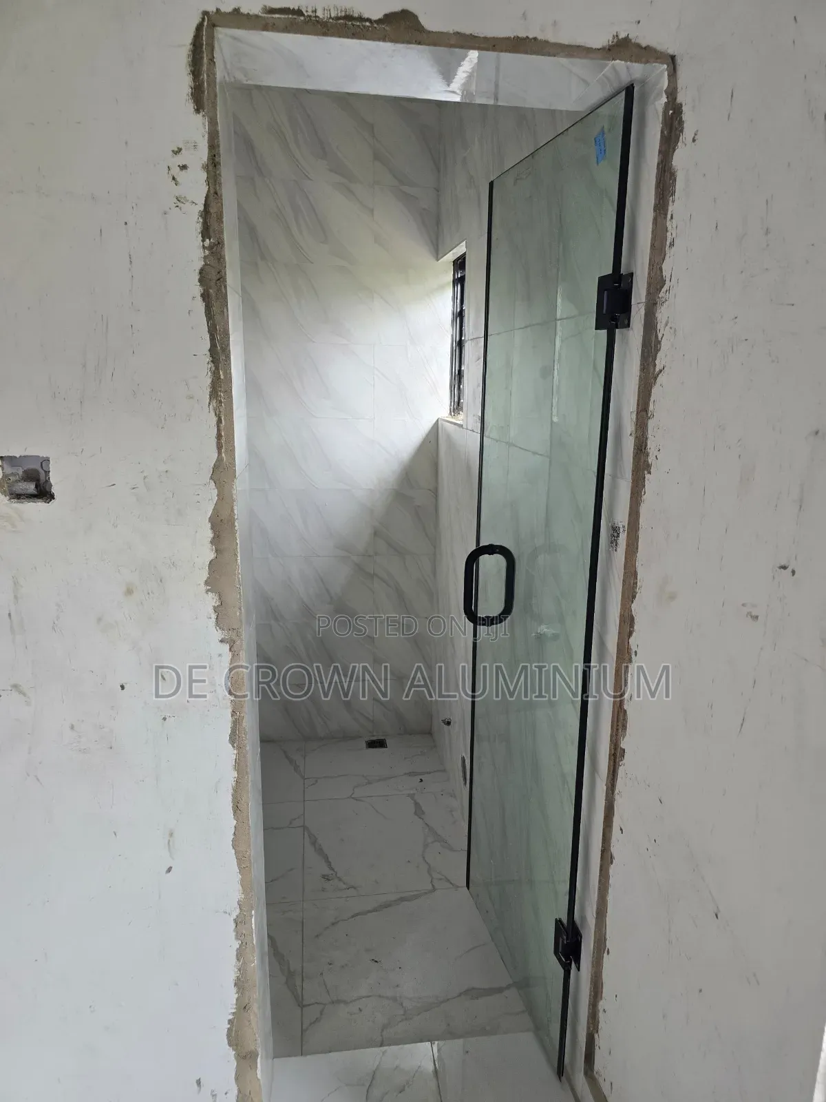 Luxury 10mm Tempered Clear Glass Toilet Door – Modern Durable Bath.