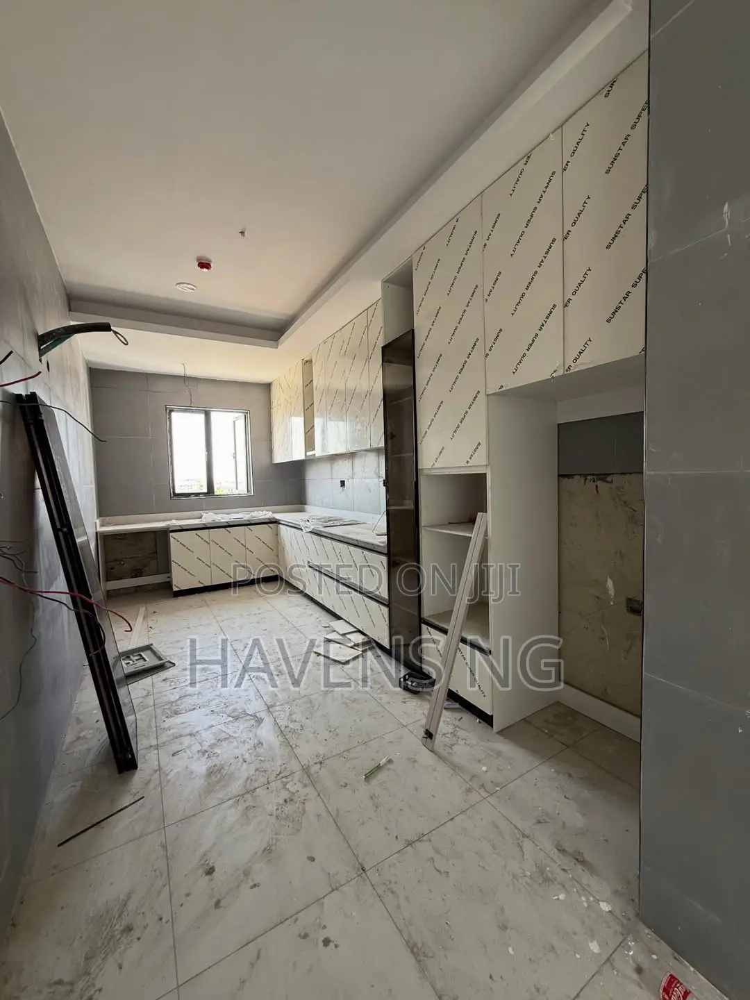 3bdrm Apartment in Ikate for sale