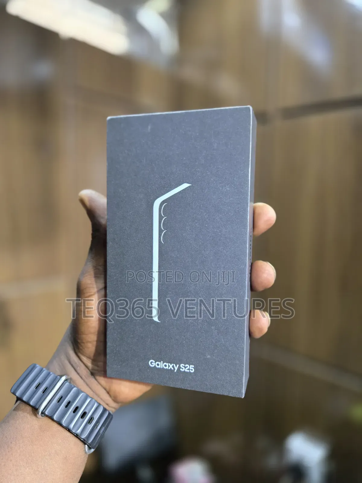 New Samsung Galaxy S25 256 GB Silver