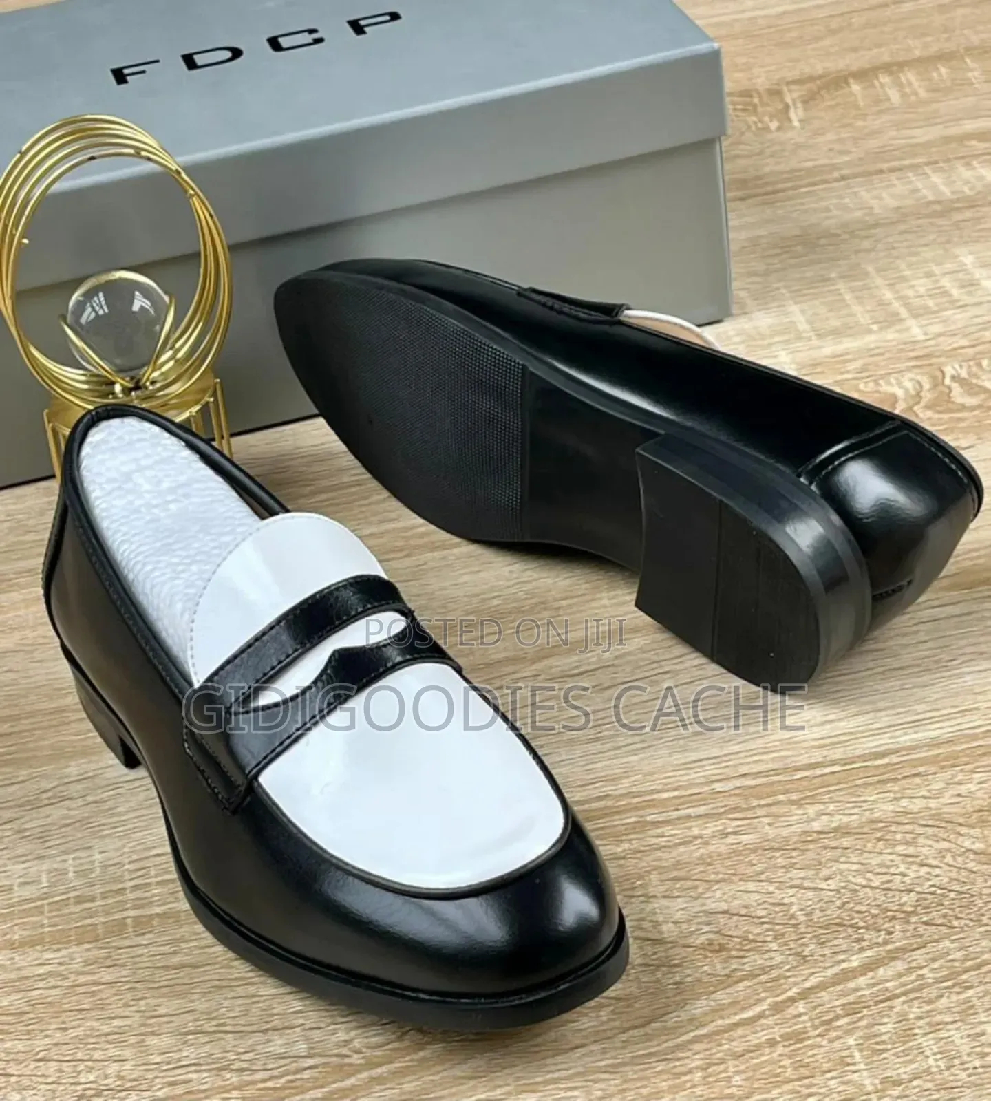 FDCP 2-Tone Men's Wetlook Shoes Size