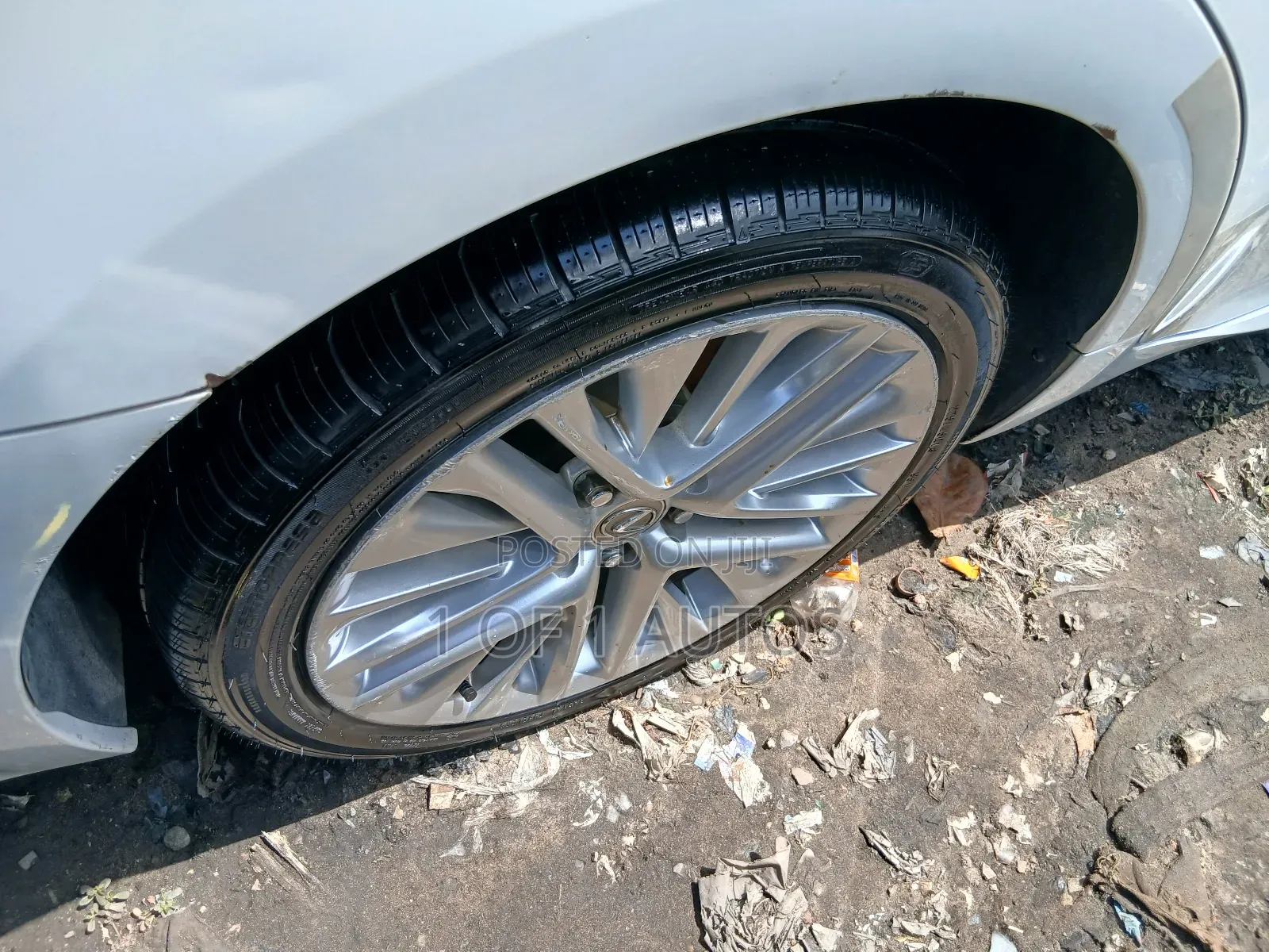 Lexus ES 350 FWD 2013 White
