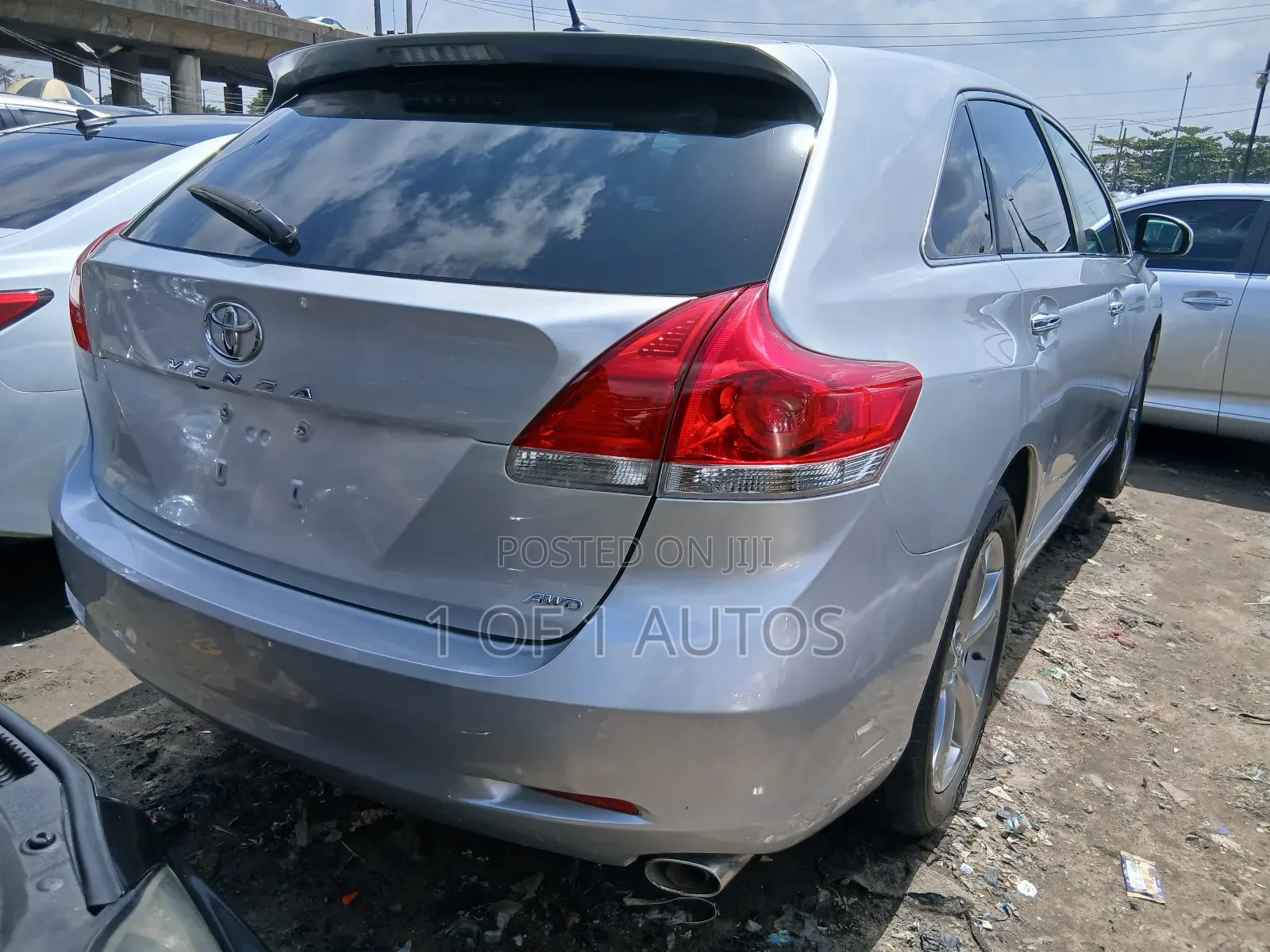 Toyota Venza AWD 2010 White