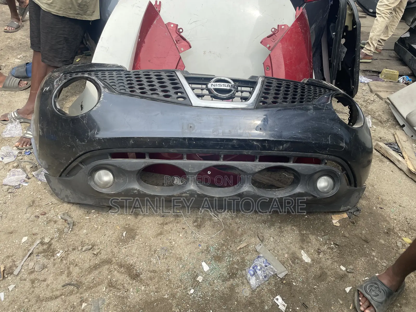 Front Bumper Nissan Juke 2012